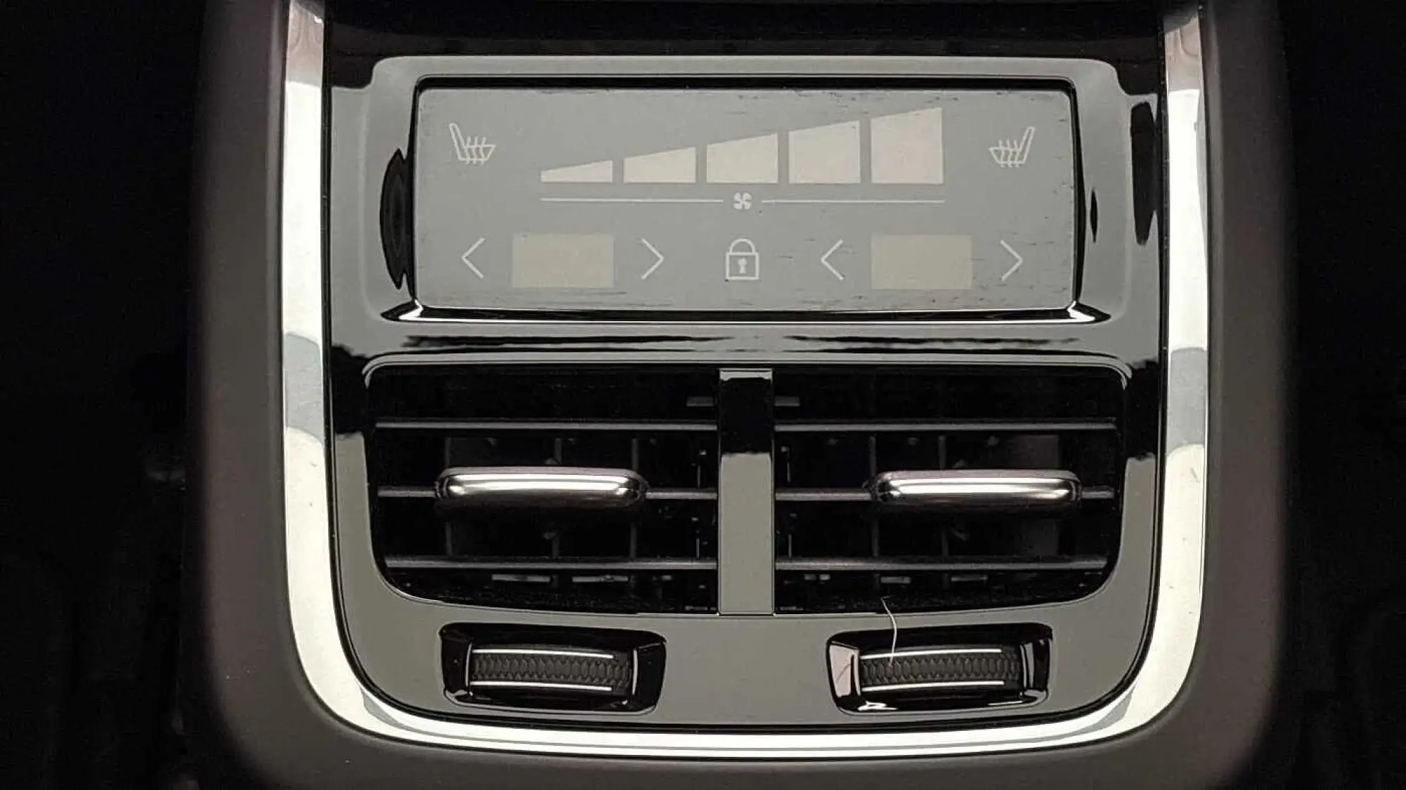 Volvo XC60 Image 16 Volvo XC60 Image 16