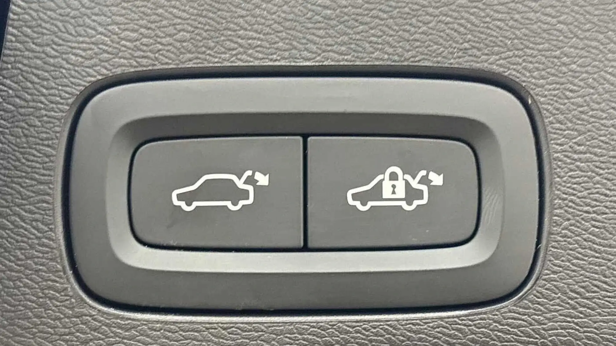 Volvo XC60 Image 18 Volvo XC60 Image 18