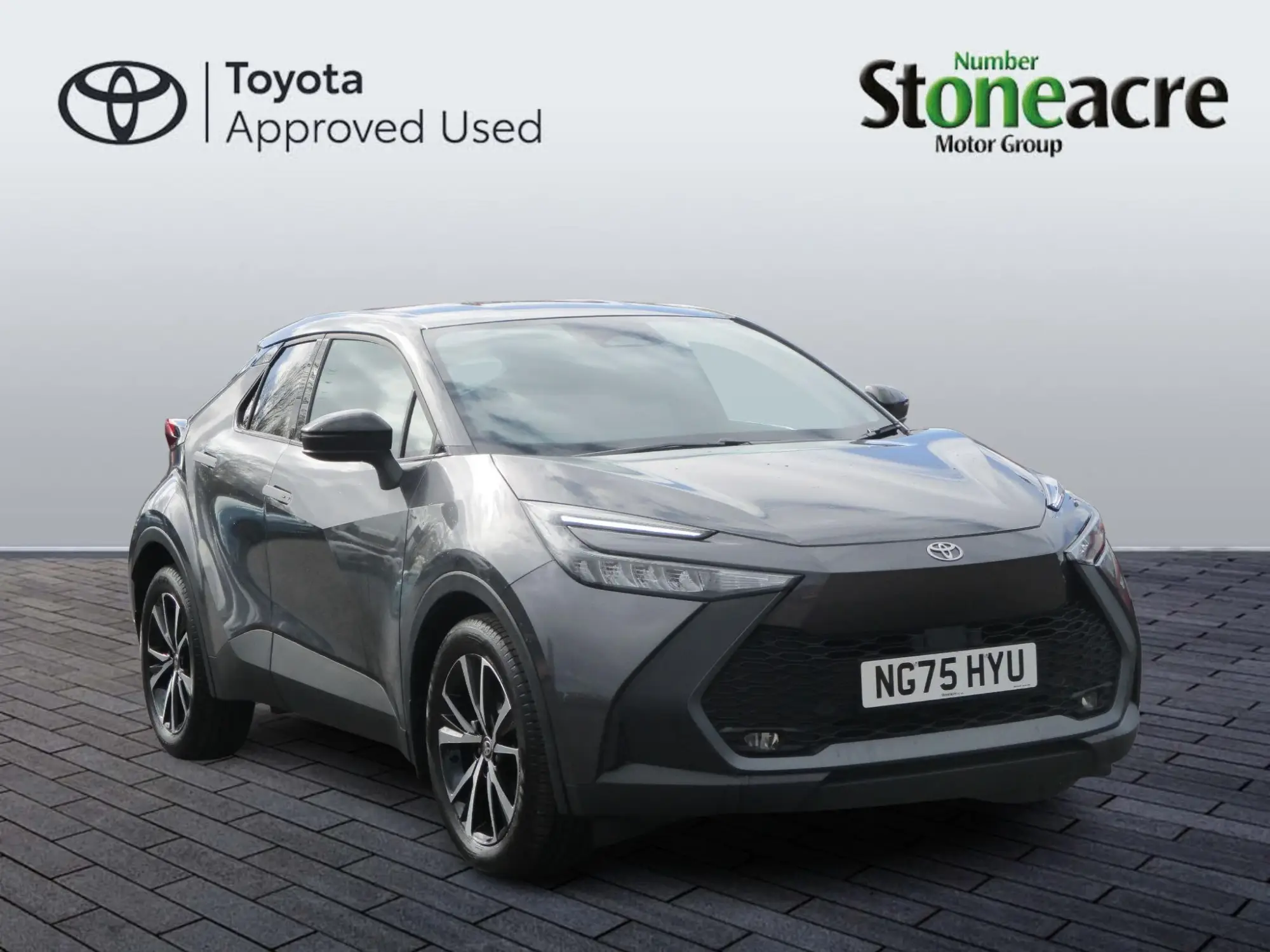 Toyota C-HR Self-Charging Hybrid 1.8 VVT-h Design CVT Euro 6 (s/s) 5dr NG75HYU Image 1