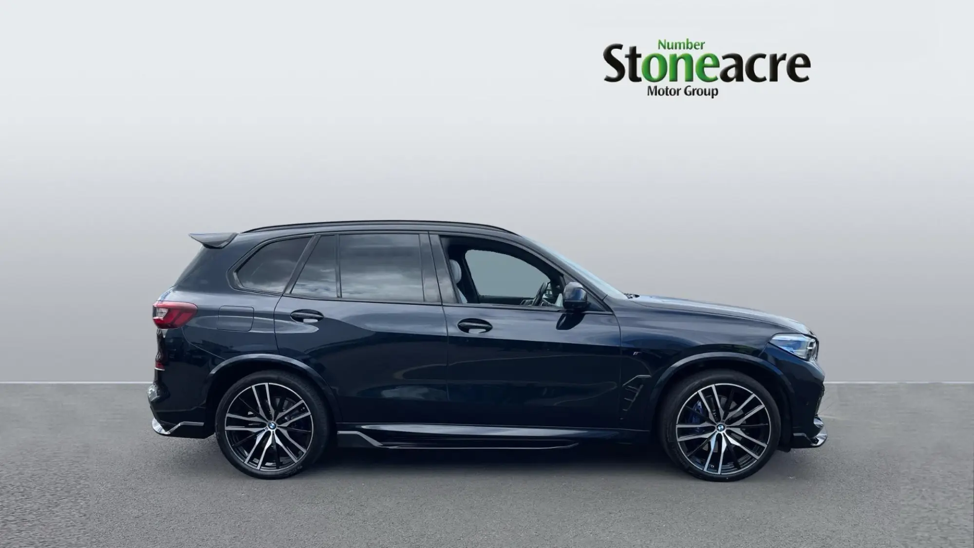 BMW X5 3.0 30d MHT M Sport Auto xDrive Euro 6 (s/s) 5dr BA72FCE Image 3