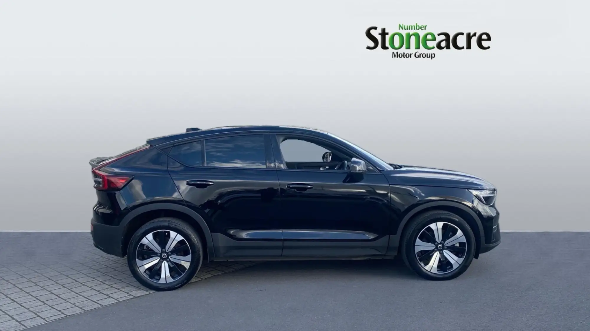 Volvo C40 Recharge Recharge Core, Single Motor, Electric VO23LOH Image 3