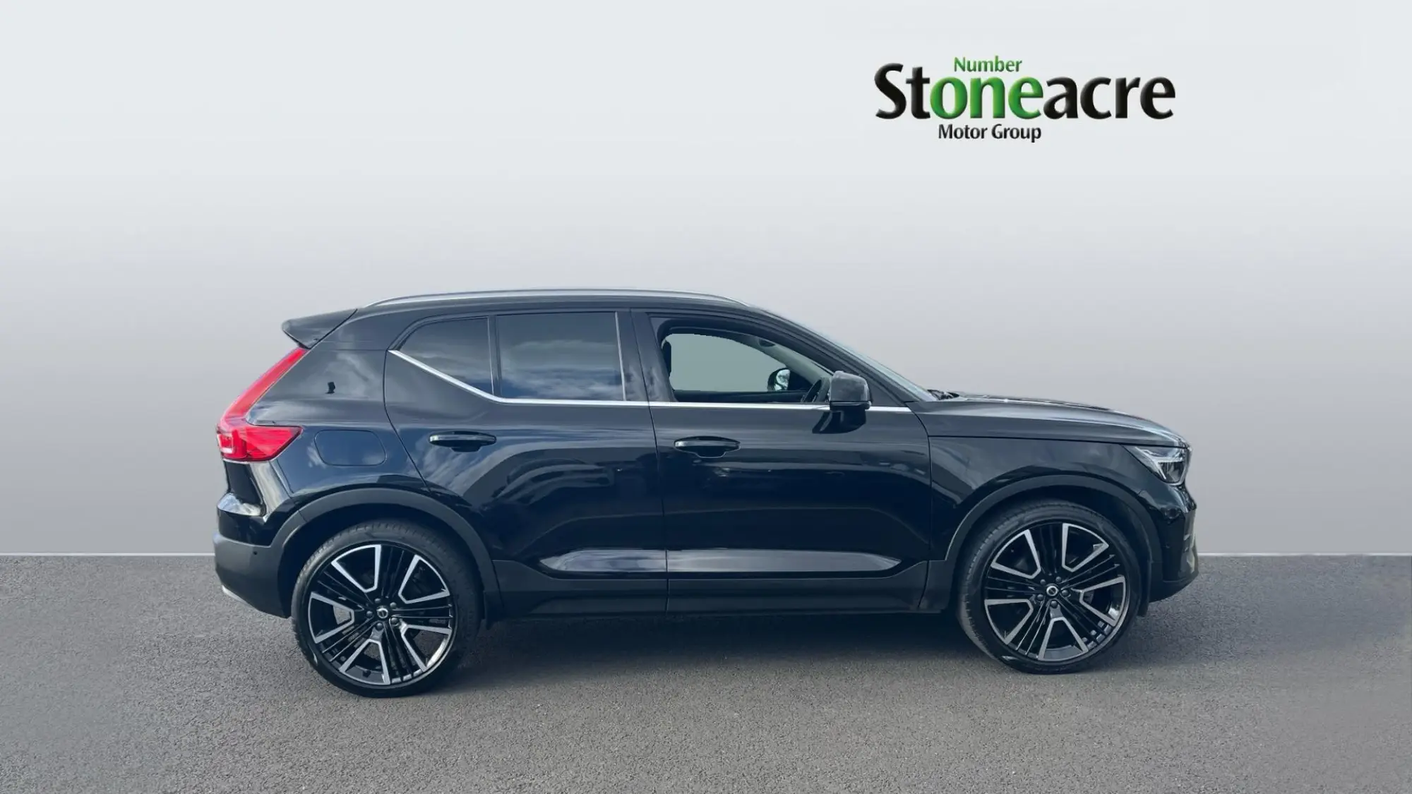 Volvo XC40 Image 3