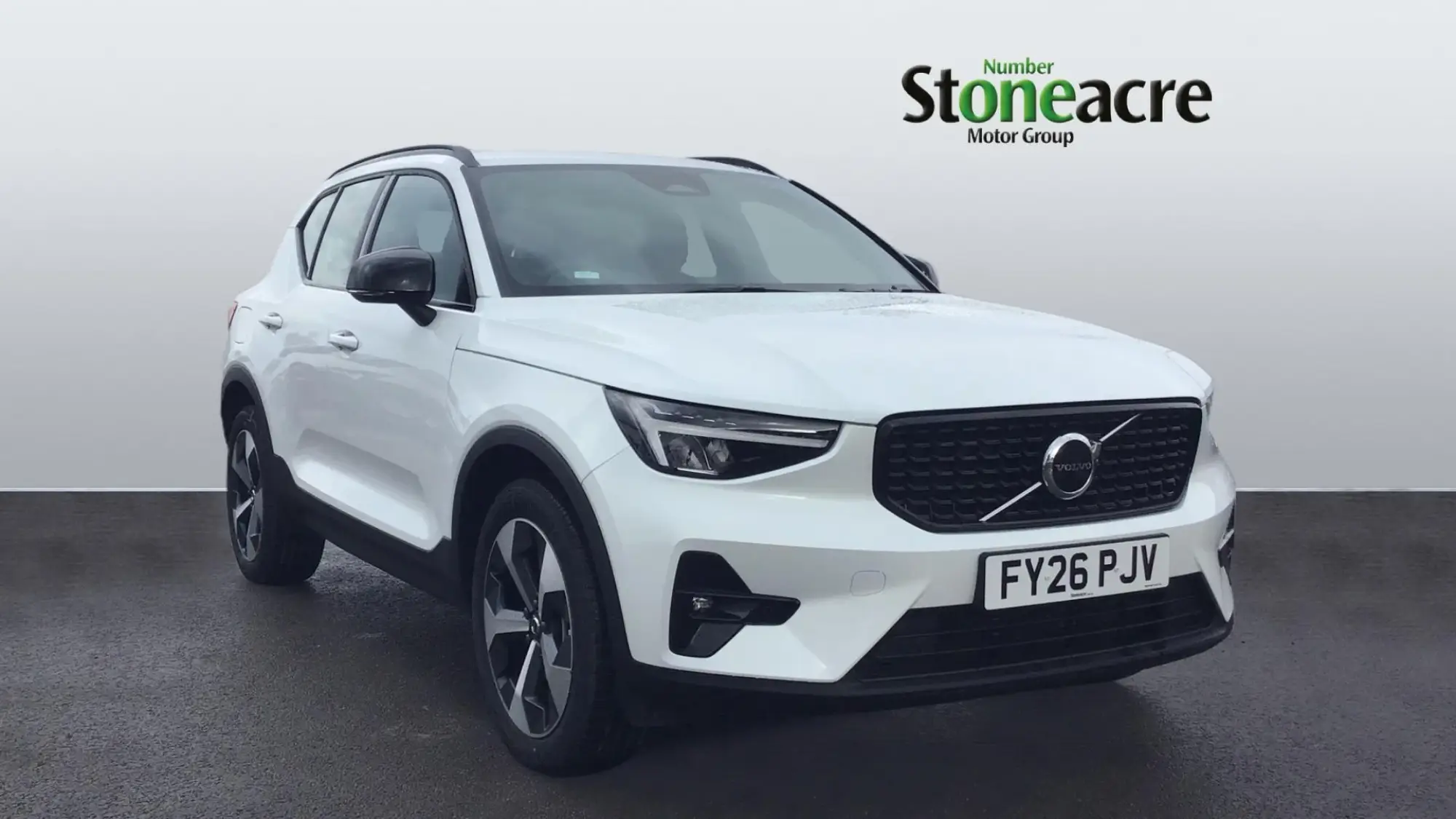 Volvo XC40 2.0 B3P Plus Dark 5dr Auto FY26PJV Image 1
