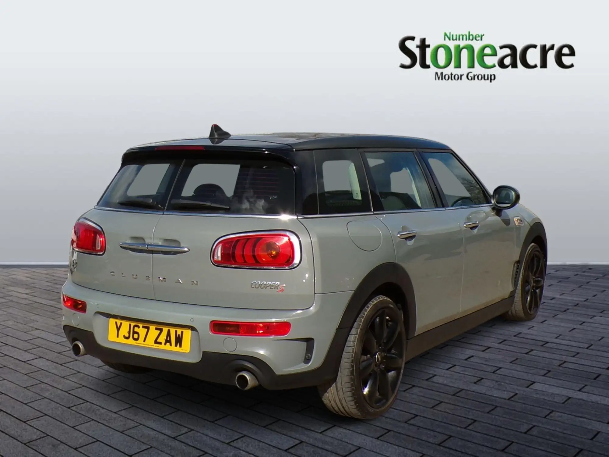 MINI Clubman 2.0 Cooper S Euro 6 (s/s) 6dr YJ67ZAW Image 3