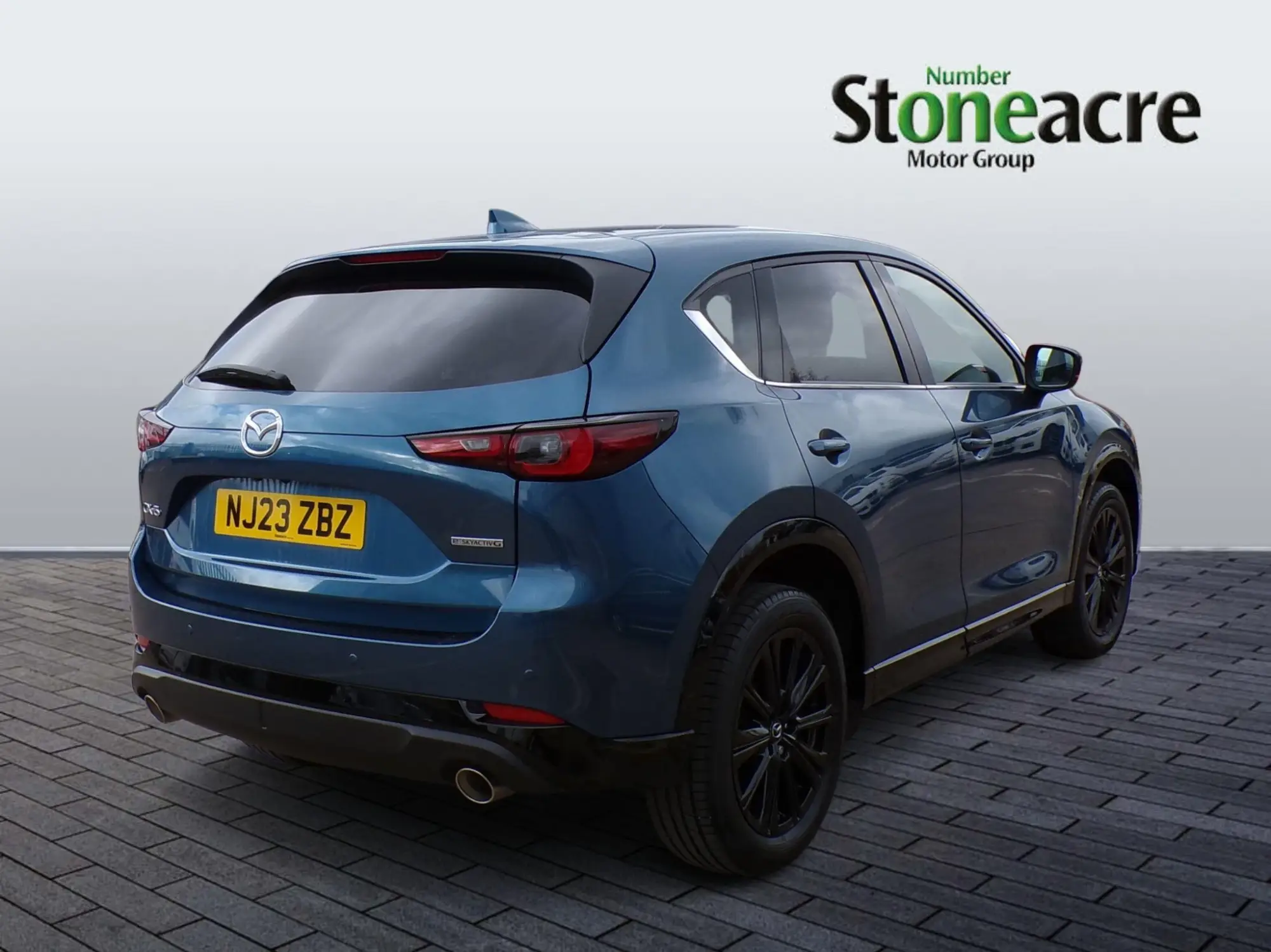 Mazda CX-5 2.0 e-SKYACTIV-G MHEV Homura SUV 5dr Petrol Manual Euro 6 (s/s) (165 ps) NJ23ZBZ Image 3