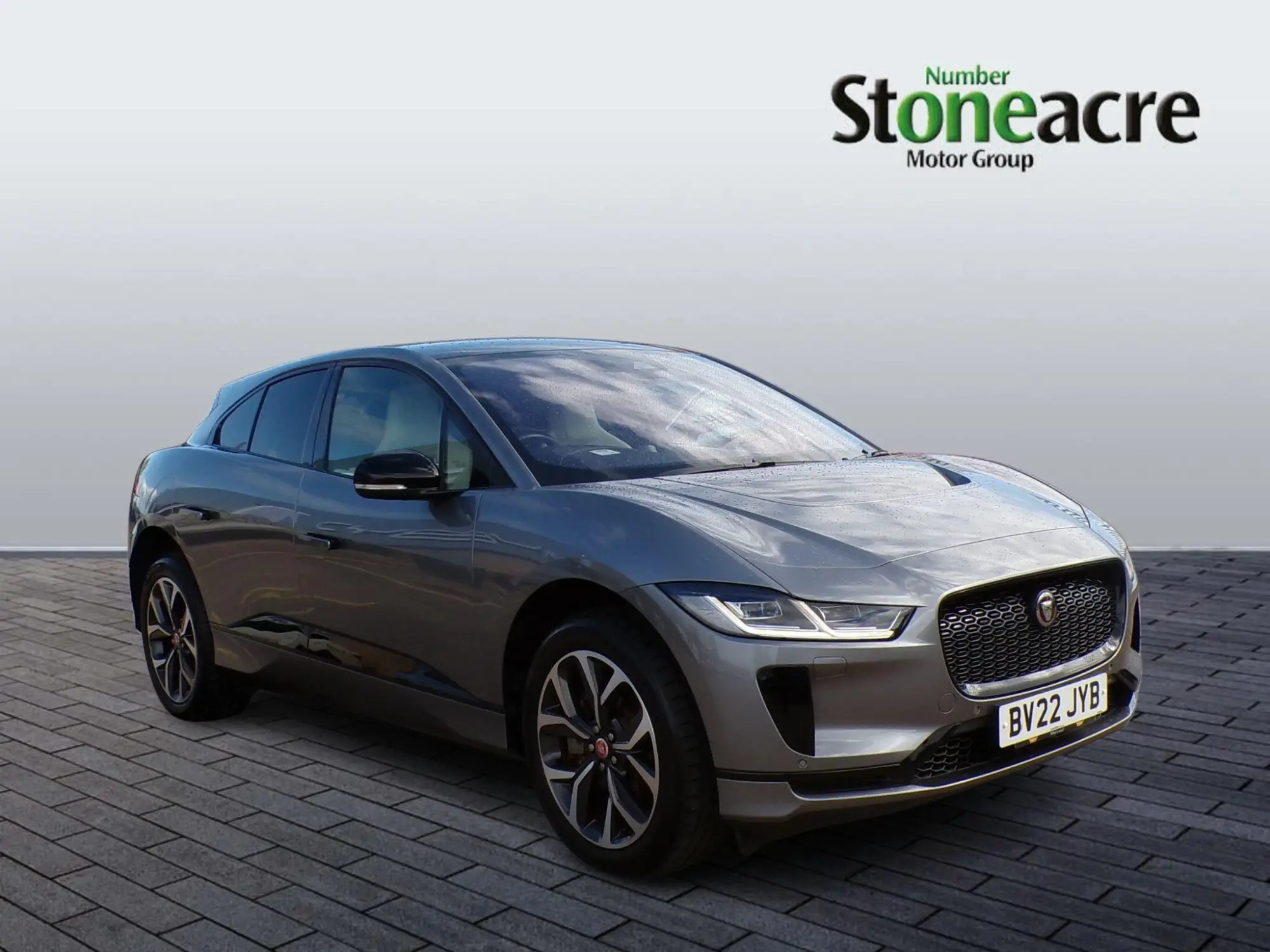 Jaguar i-Pace 400 90kWh HSE Black Auto 4WD 5dr J40KWB Image 1
