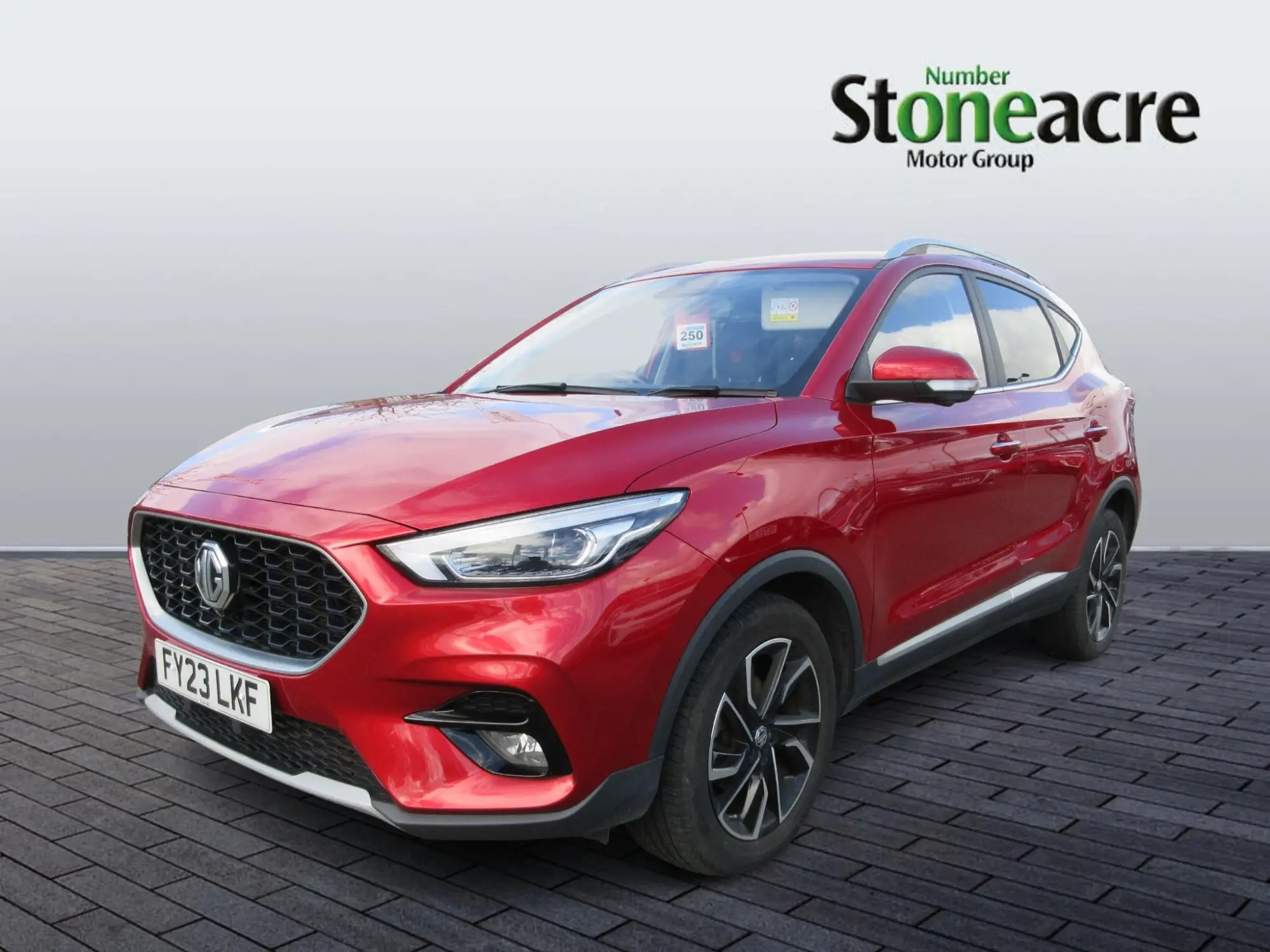 MG ZS 1.0 T-GDI Exclusive SUV 5dr Petrol Auto Euro 6 (111 ps) FY23LKF Image 3