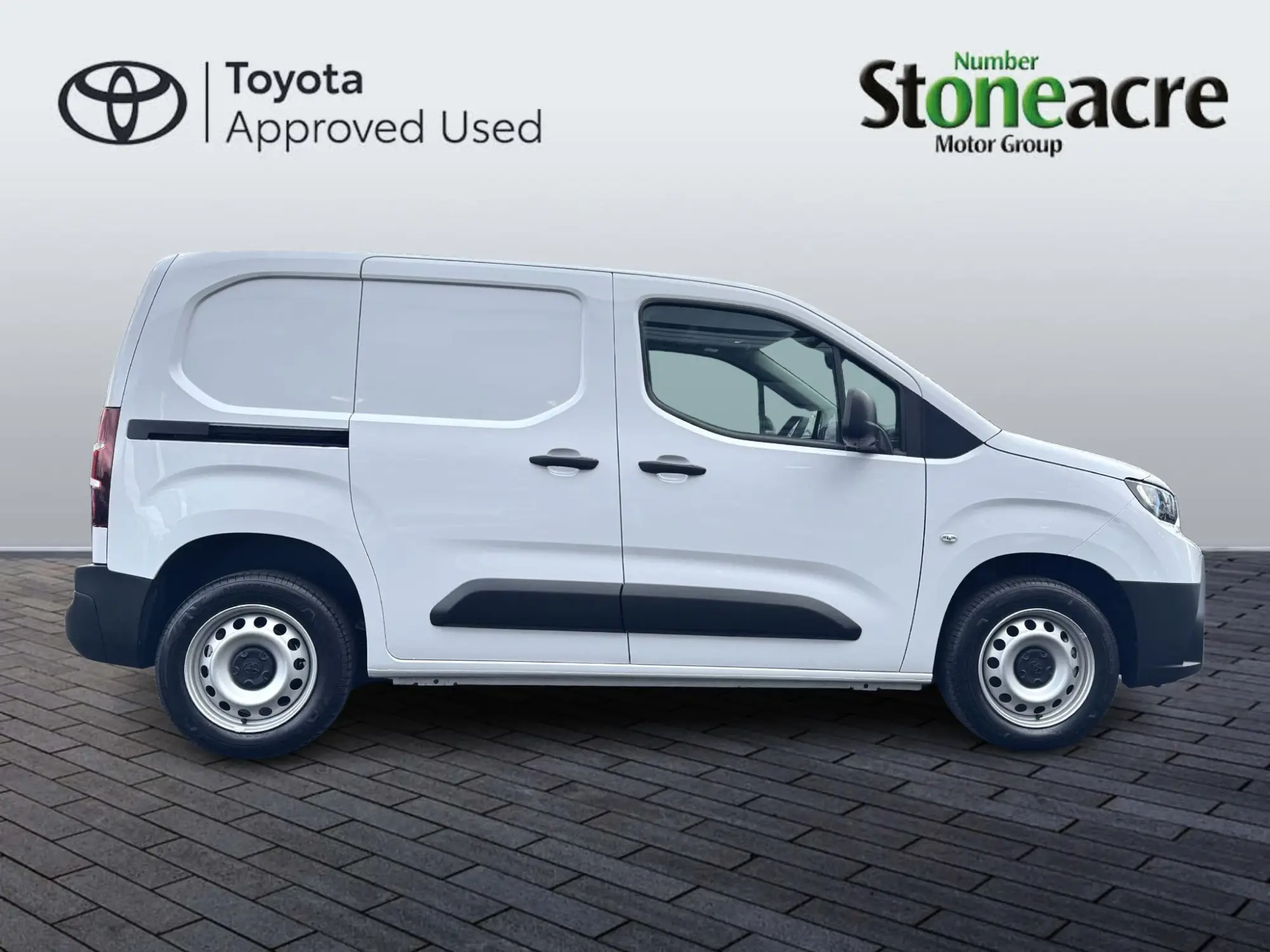 Toyota Proace City Image 2