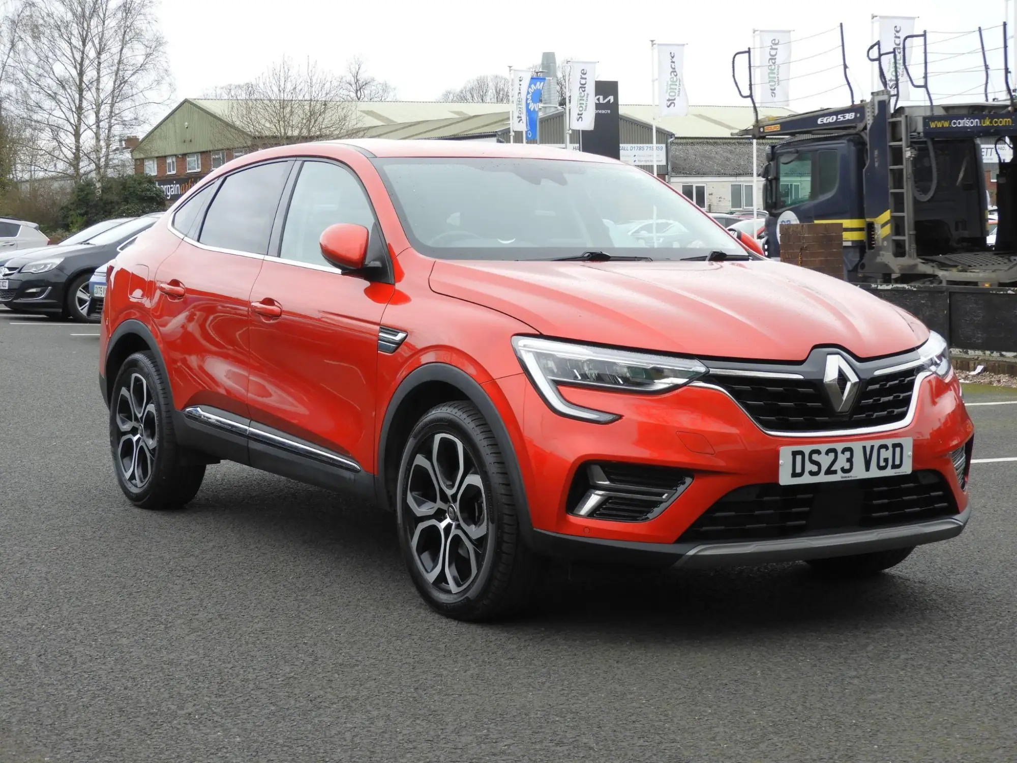 Renault Arkana E-Tech 1.6 E-TECH Hybrid 145 S Edition 5dr Auto DS23VGD Image 1