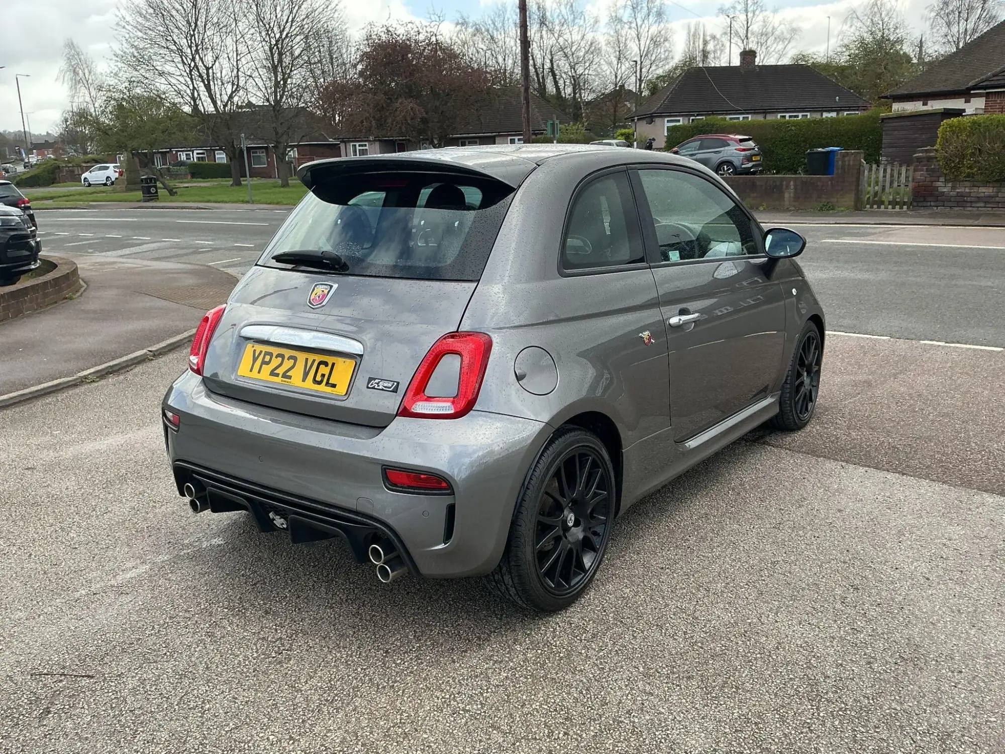 Abarth 595 F595 1.4 Tjet 165hp YP22VGL Image 3