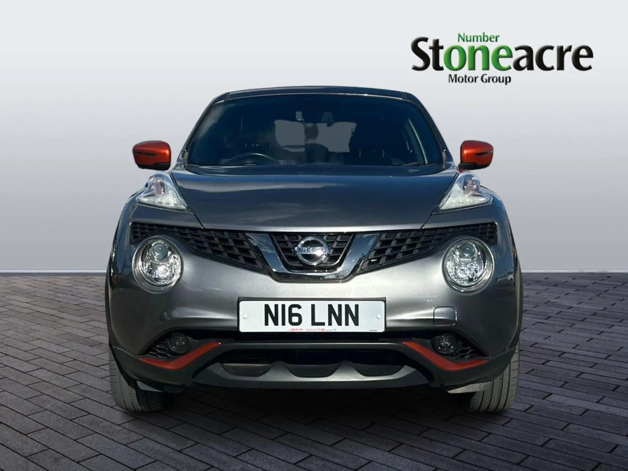 Nissan Juke 1.6 Tekna XTRON Euro 6 5dr FV68GDU Image 2