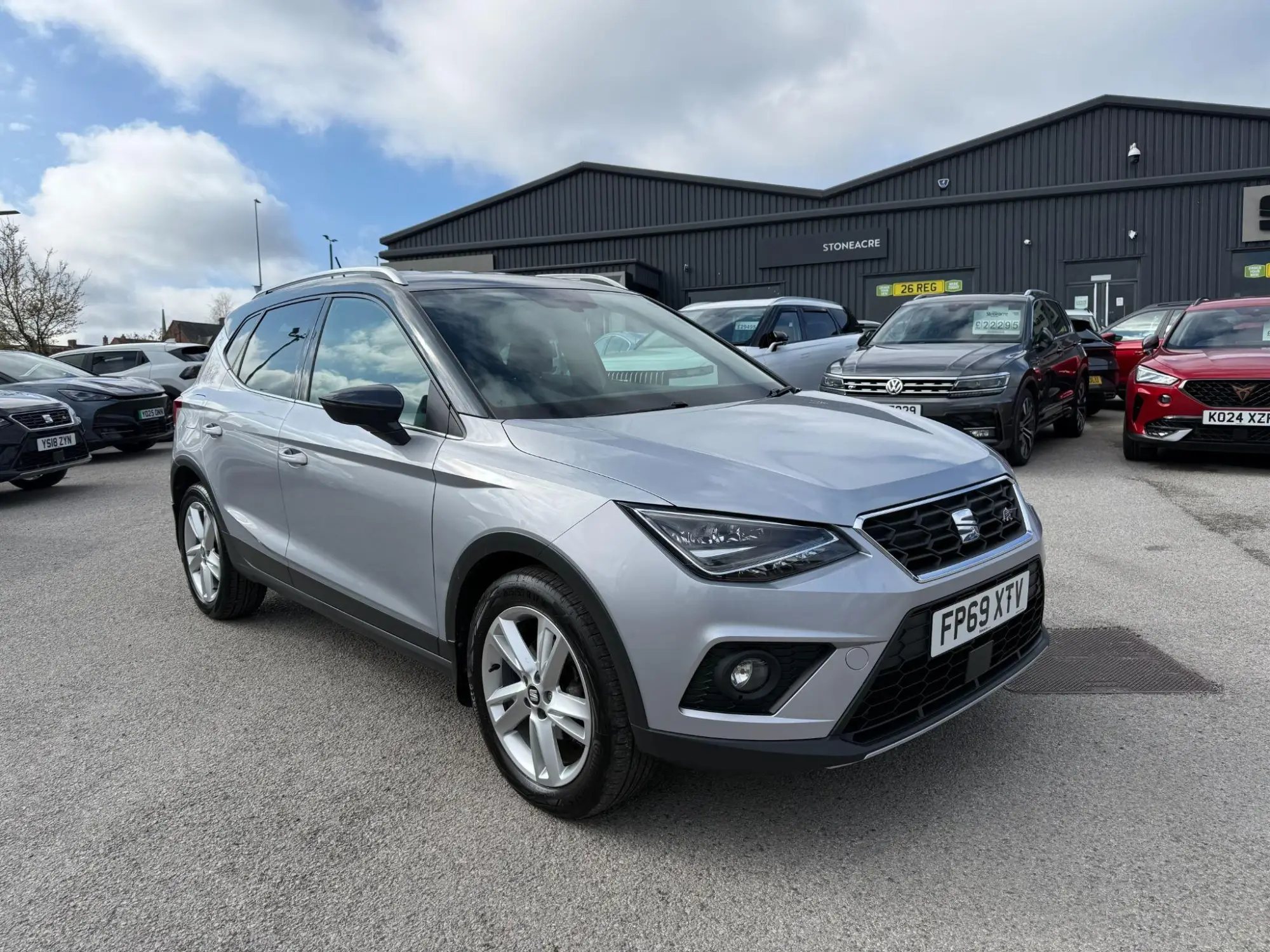 SEAT Arona 1.0 TSI 115 FR [EZ] 5dr FP69XTV Image 1