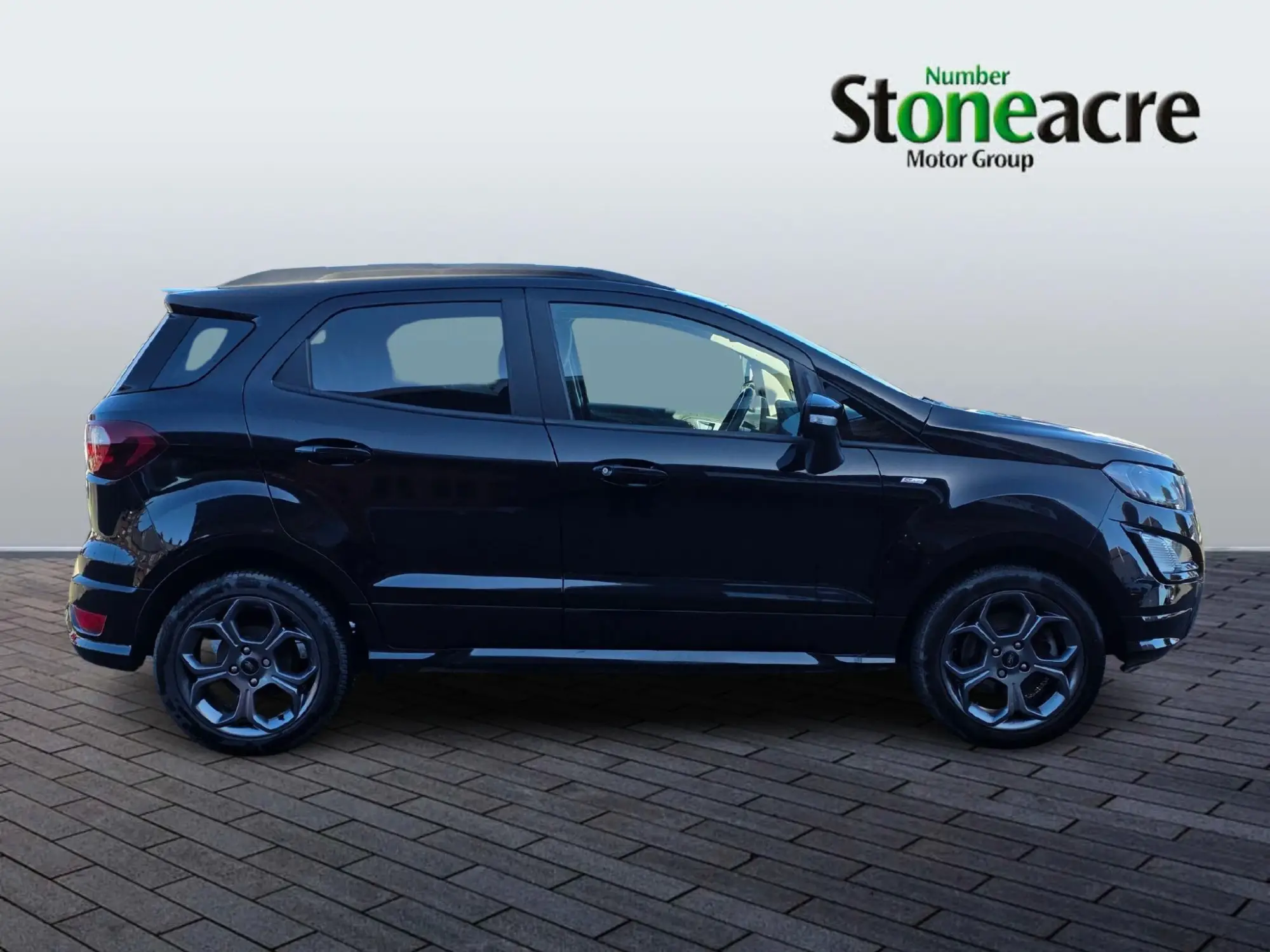 Ford EcoSport Image 2