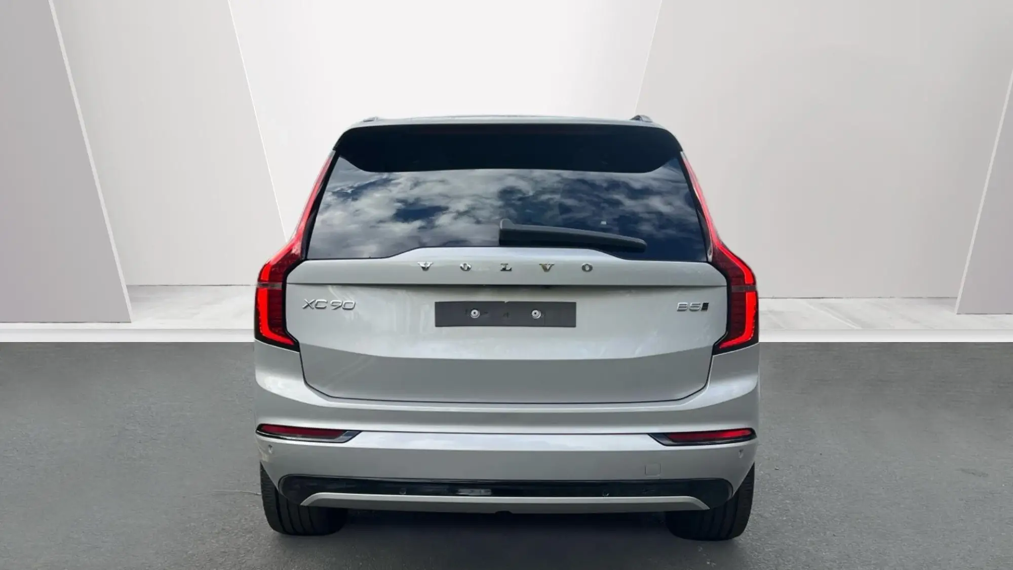 Volvo XC90 2.0 B5 MHEV Plus Auto 4WD Euro 6 (s/s) 5dr S20ADG Image 3