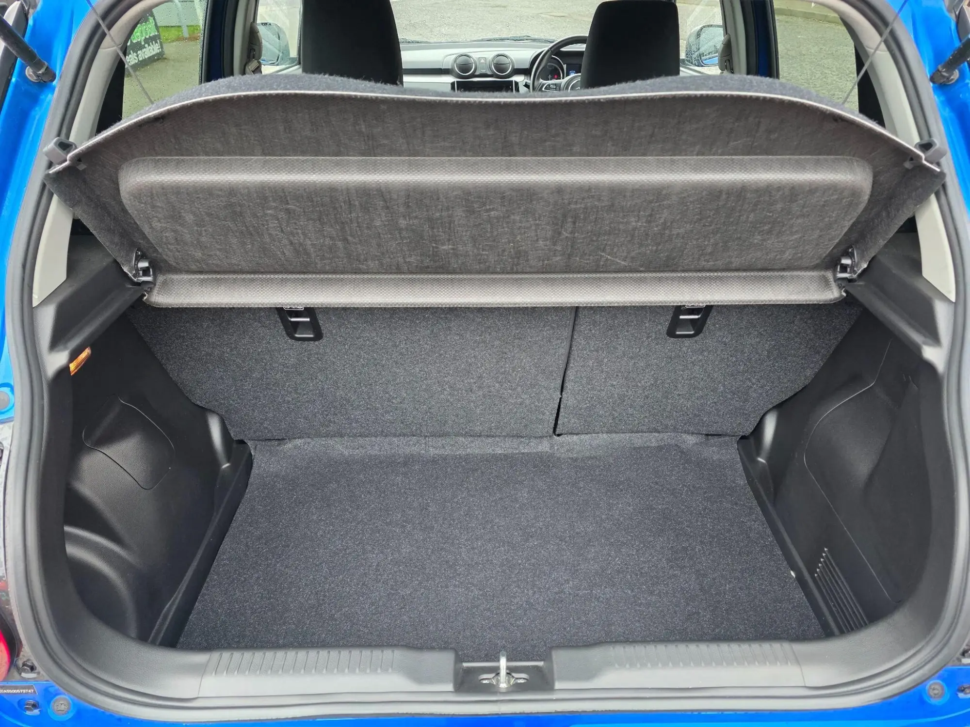 Suzuki Swift Image 10