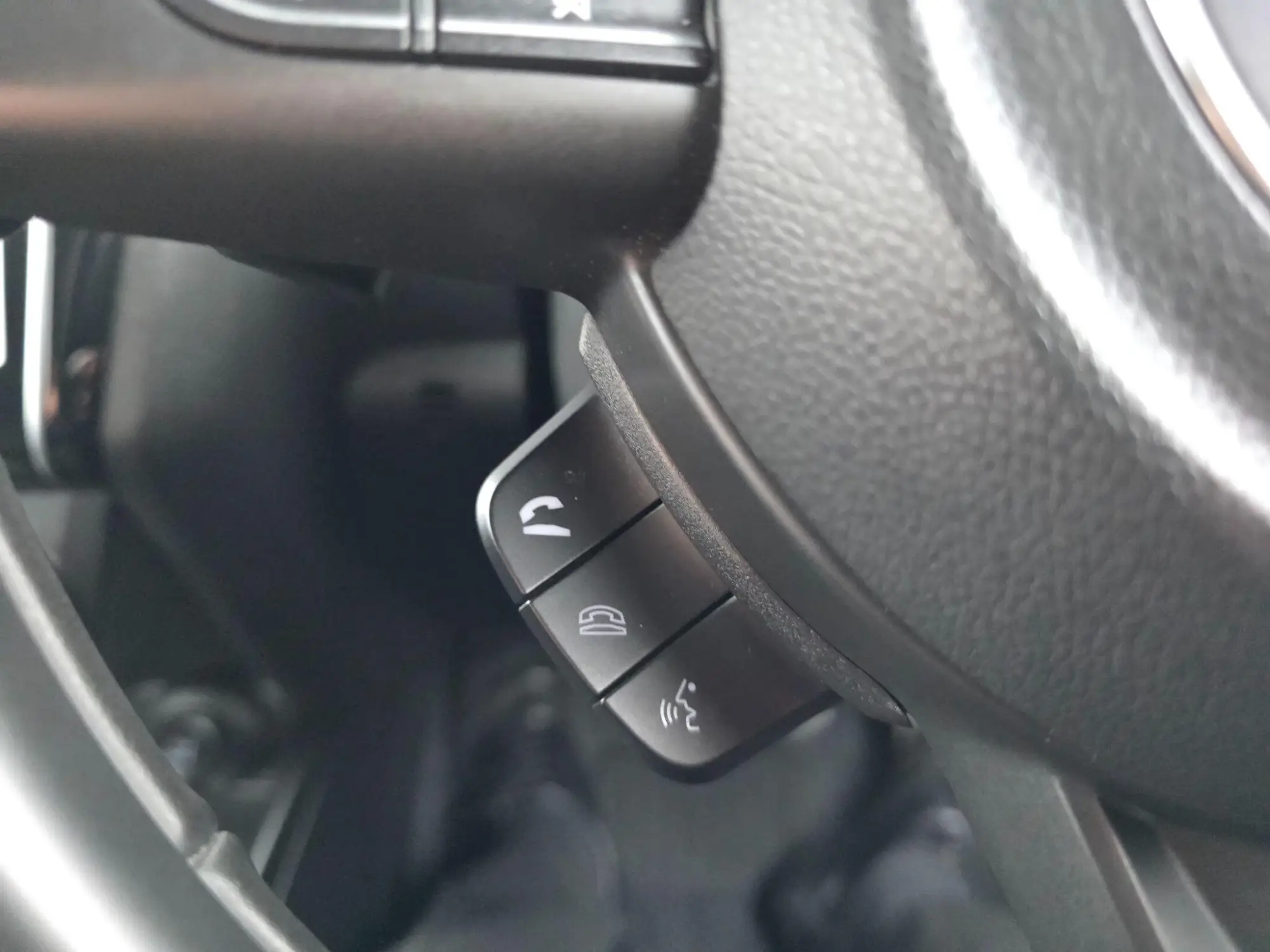 Suzuki Swift Image 17
