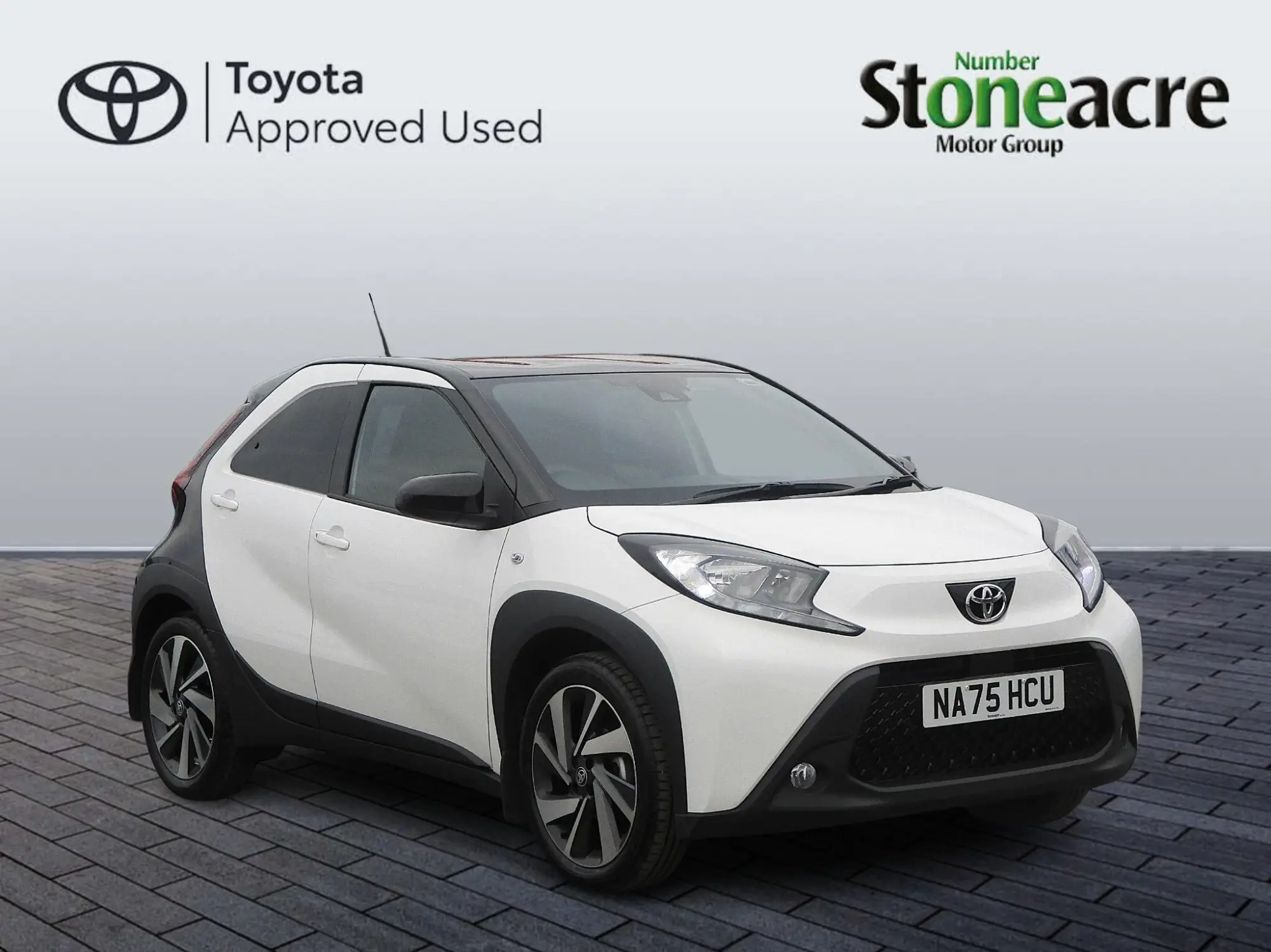 Toyota Aygo X 1.0 VVT-i Edge 5dr NA75HCU Image 1