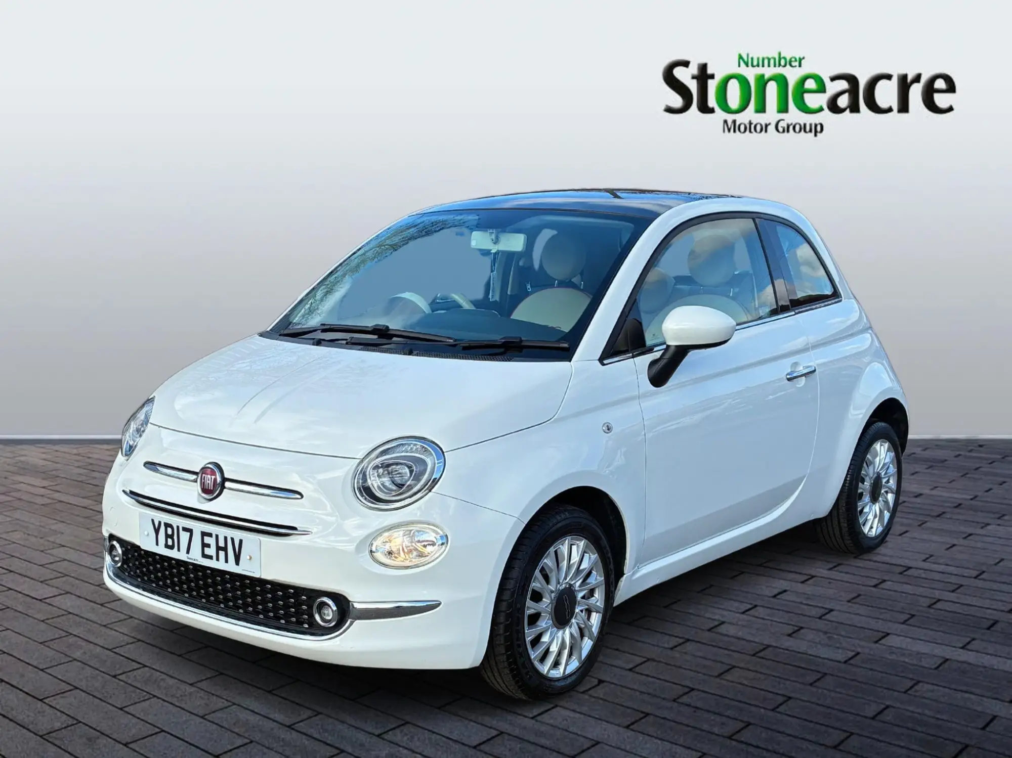 Fiat 500 1.2 Lounge 3dr YB17EHV Image 3