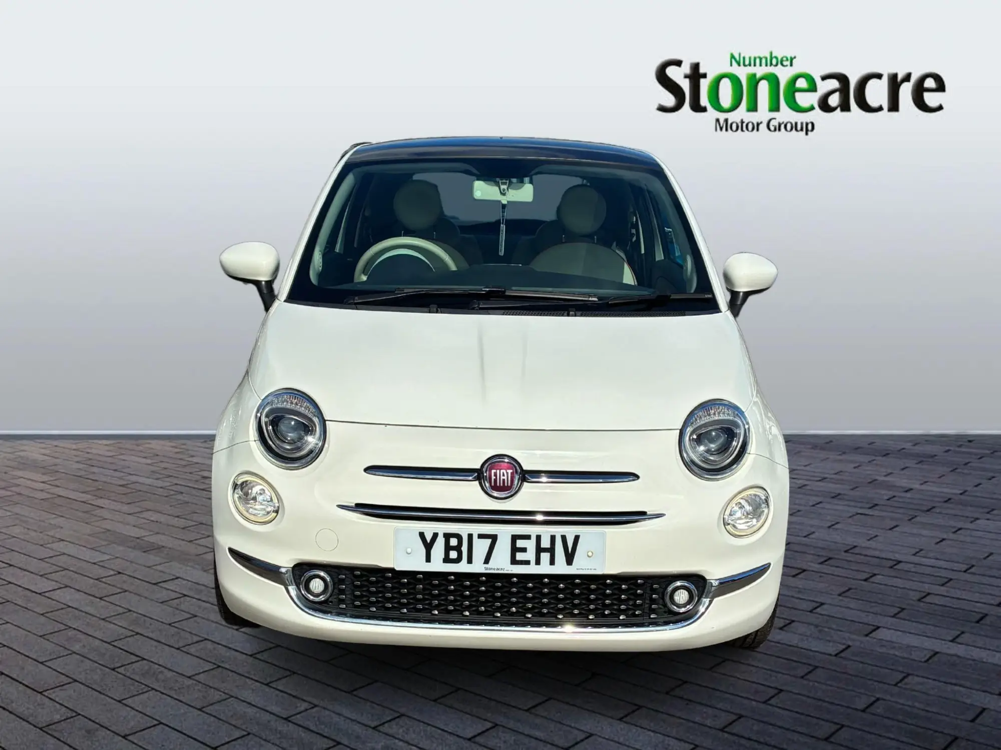 Fiat 500 1.2 Lounge 3dr YB17EHV Image 2