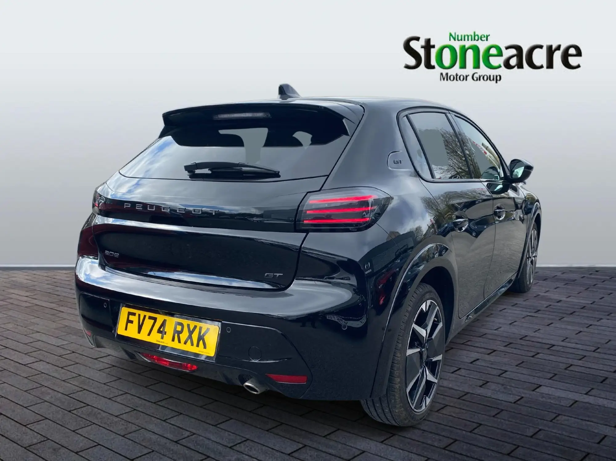 Peugeot 208 1.2 PureTech GT Euro 6 (s/s) 5dr FV74RXK Image 3