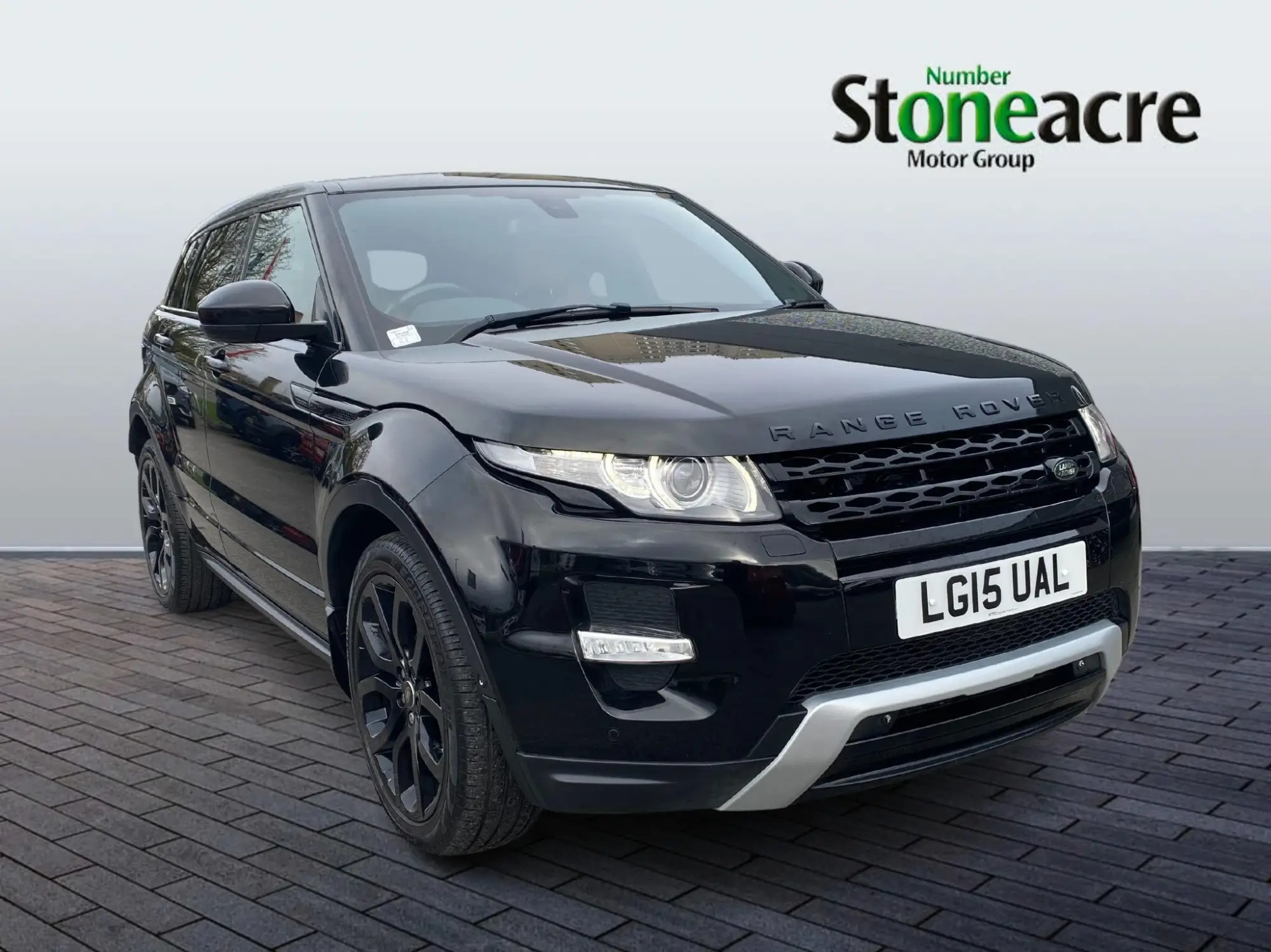 Land Rover Range Rover Evoque 2.2 SD4 Dynamic Auto 4WD Euro 5 (s/s) 5dr LG15UAL Image 1