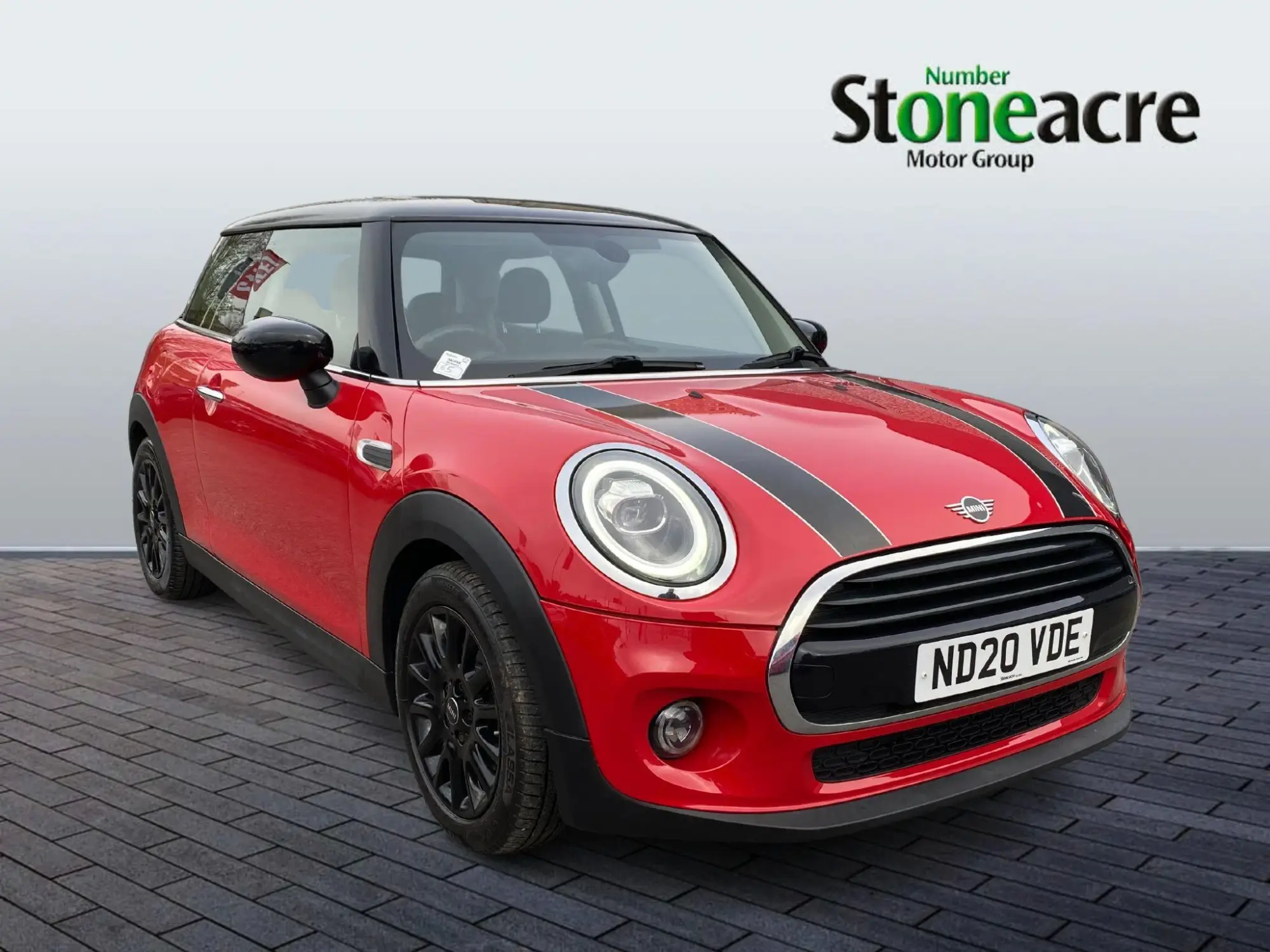 MINI Hatch 1.5 Cooper Classic II 3dr ND20VDE Image 1