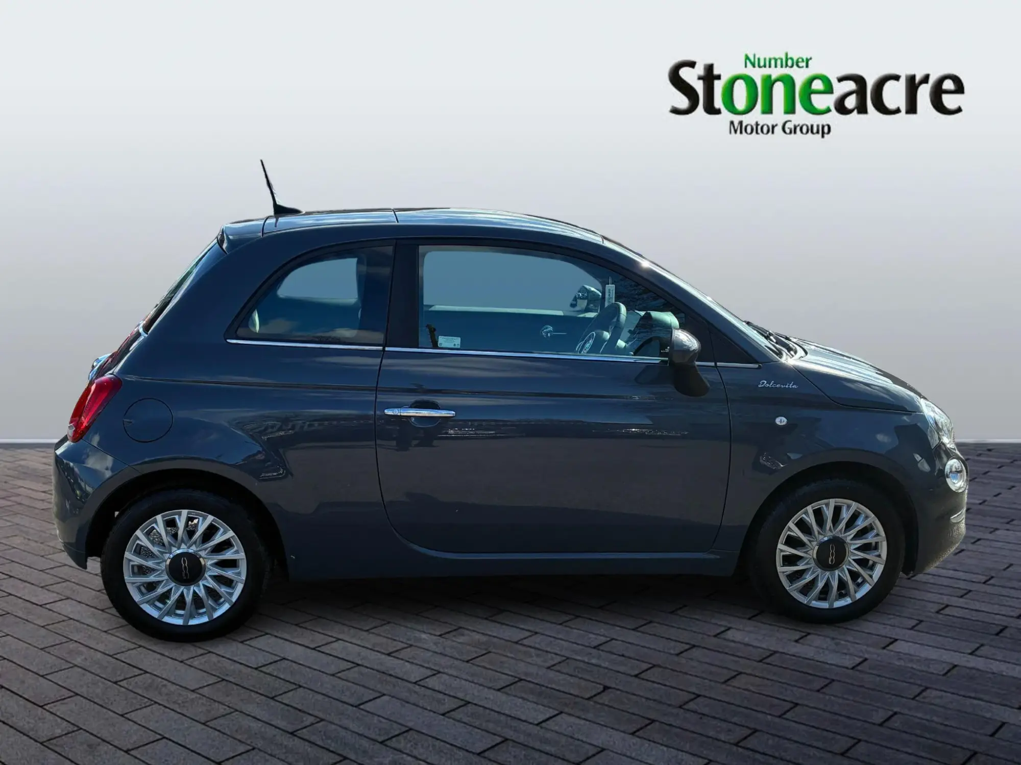 Fiat 500 1.0 Mild Hybrid Dolcevita [Part Leather] 3dr FV22BCE Image 2