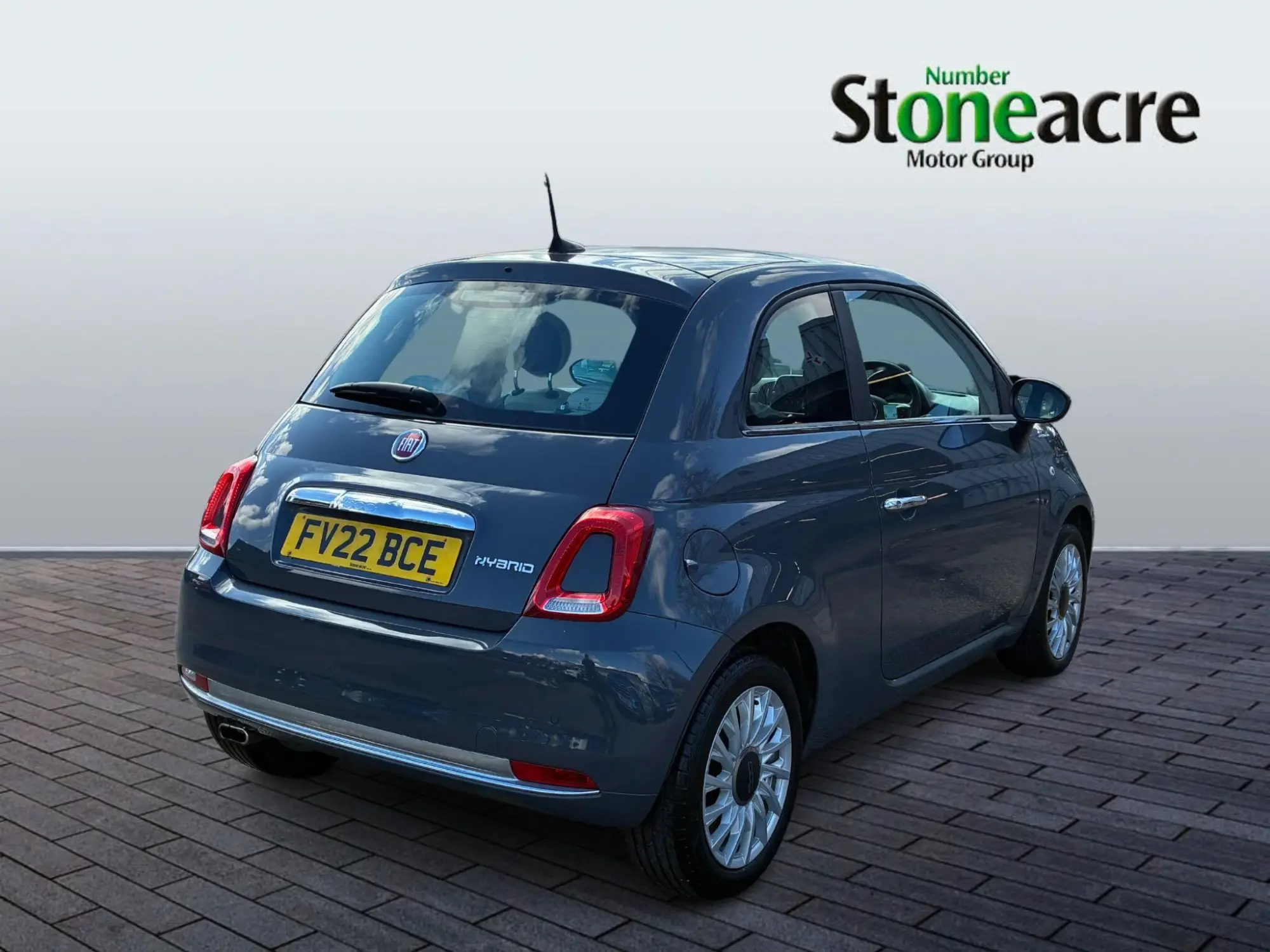 Fiat 500 1.0 Mild Hybrid Dolcevita [Part Leather] 3dr FV22BCE Image 3