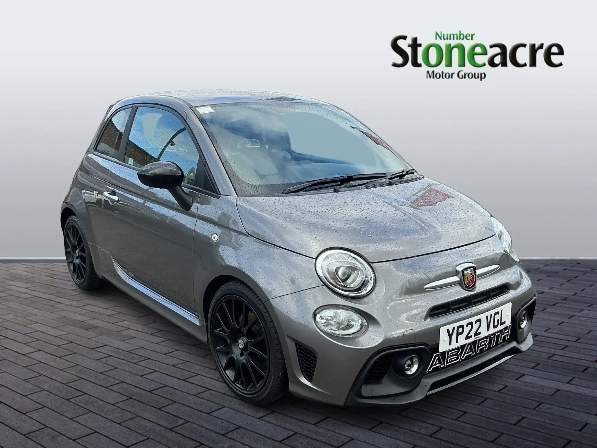 Abarth 595 F595 1.4 Tjet 165hp YP22VGL Image 1