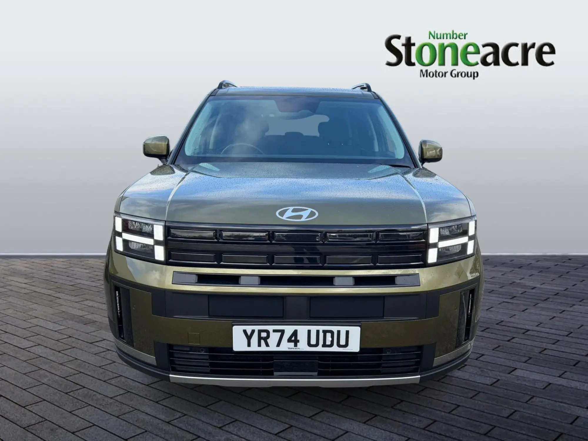 Hyundai SANTA FE 1.6 h T-GDi Premium Auto Euro 6 (s/s) 5dr (7Seat) YR74UDU Image 2