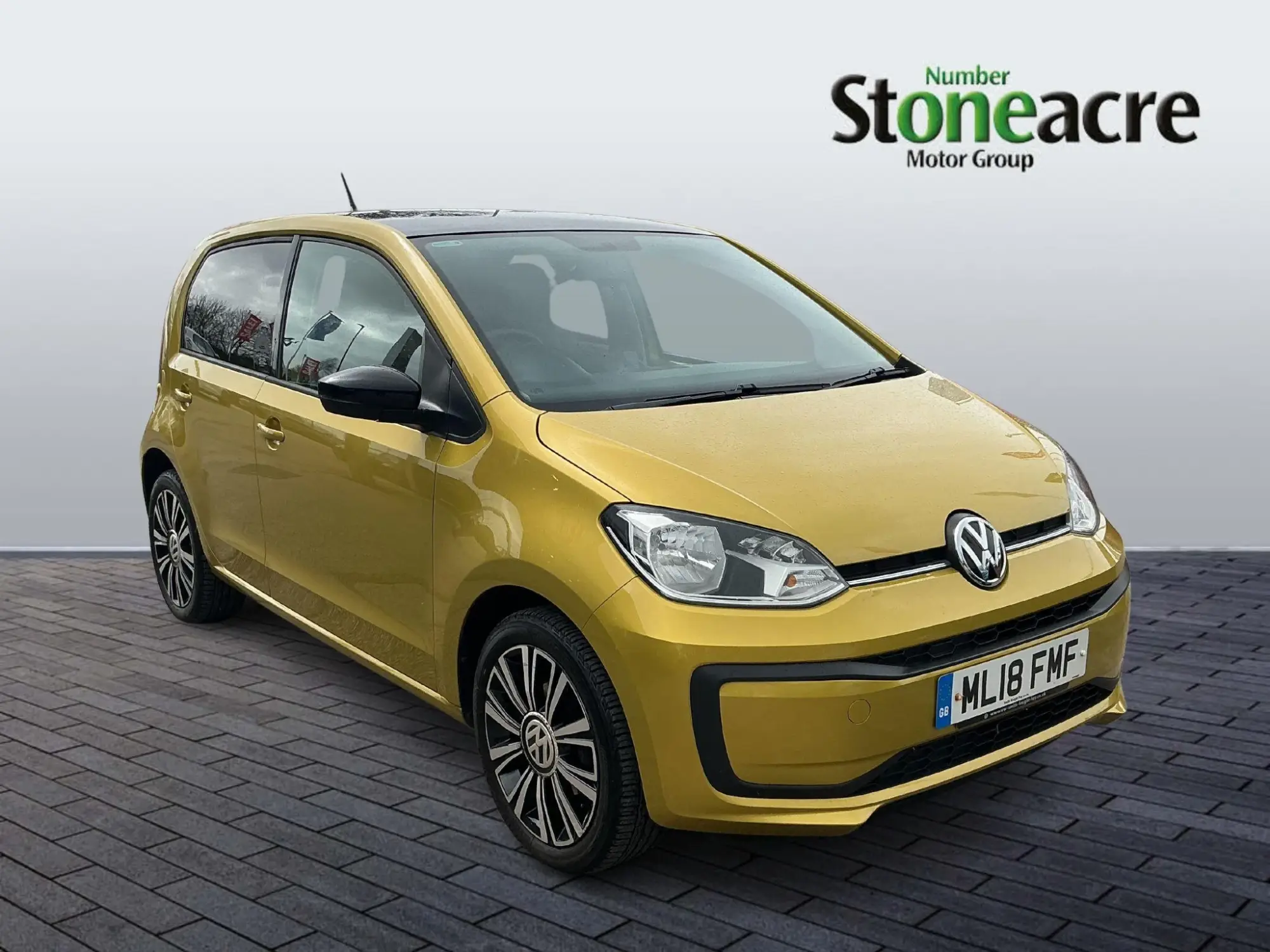 Volkswagen up! 1.0 BlueMotion Tech Move up! Euro 6 (s/s) 5dr ML18FMF Image 1