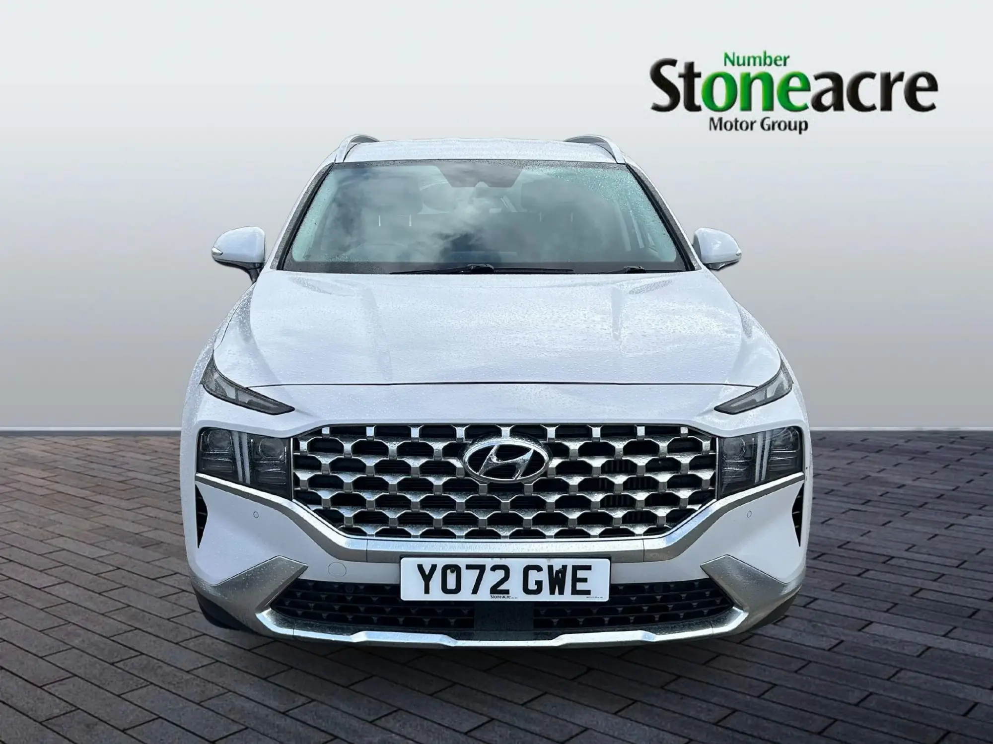 Hyundai SANTA FE 1.6 h T-GDi Premium Auto Euro 6 (s/s) 5dr YO72GWE Image 2