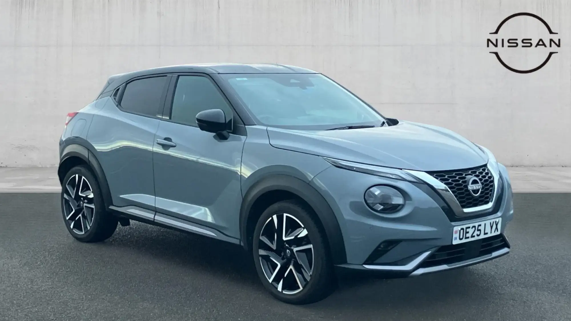 Nissan Juke 1.0 DIG-T Tekna+ Euro 6 (s/s) 5dr OE25LYX Image 1