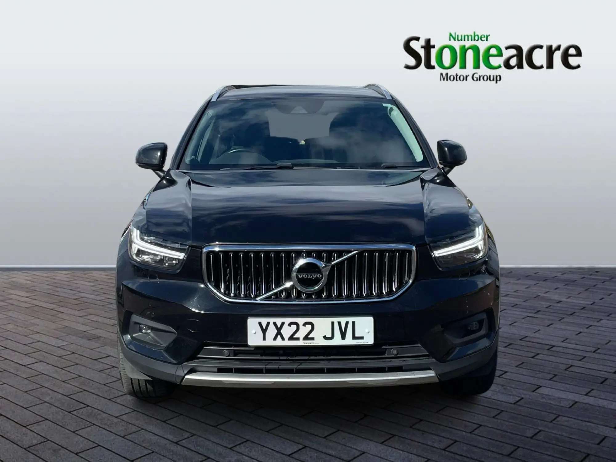 Volvo XC40 1.5h T5 Recharge 10.7kWh Ultimate Bright Auto Euro 6 (s/s) 5dr YX22JVL Image 2