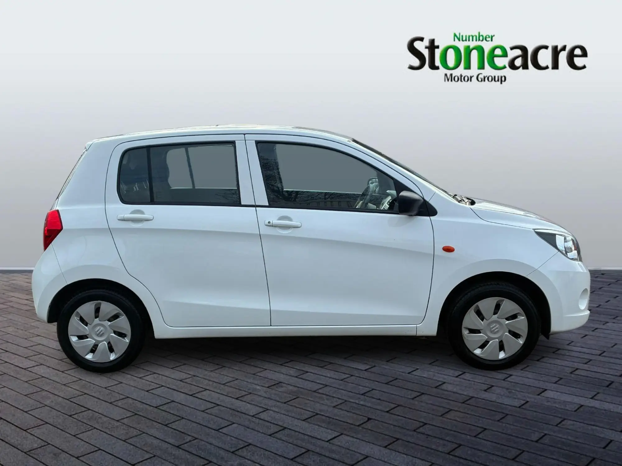 Suzuki Celerio 1.0 SZ2 Hatchback 5dr Petrol Manual Euro 6 (68 ps) YB18LML Image 2