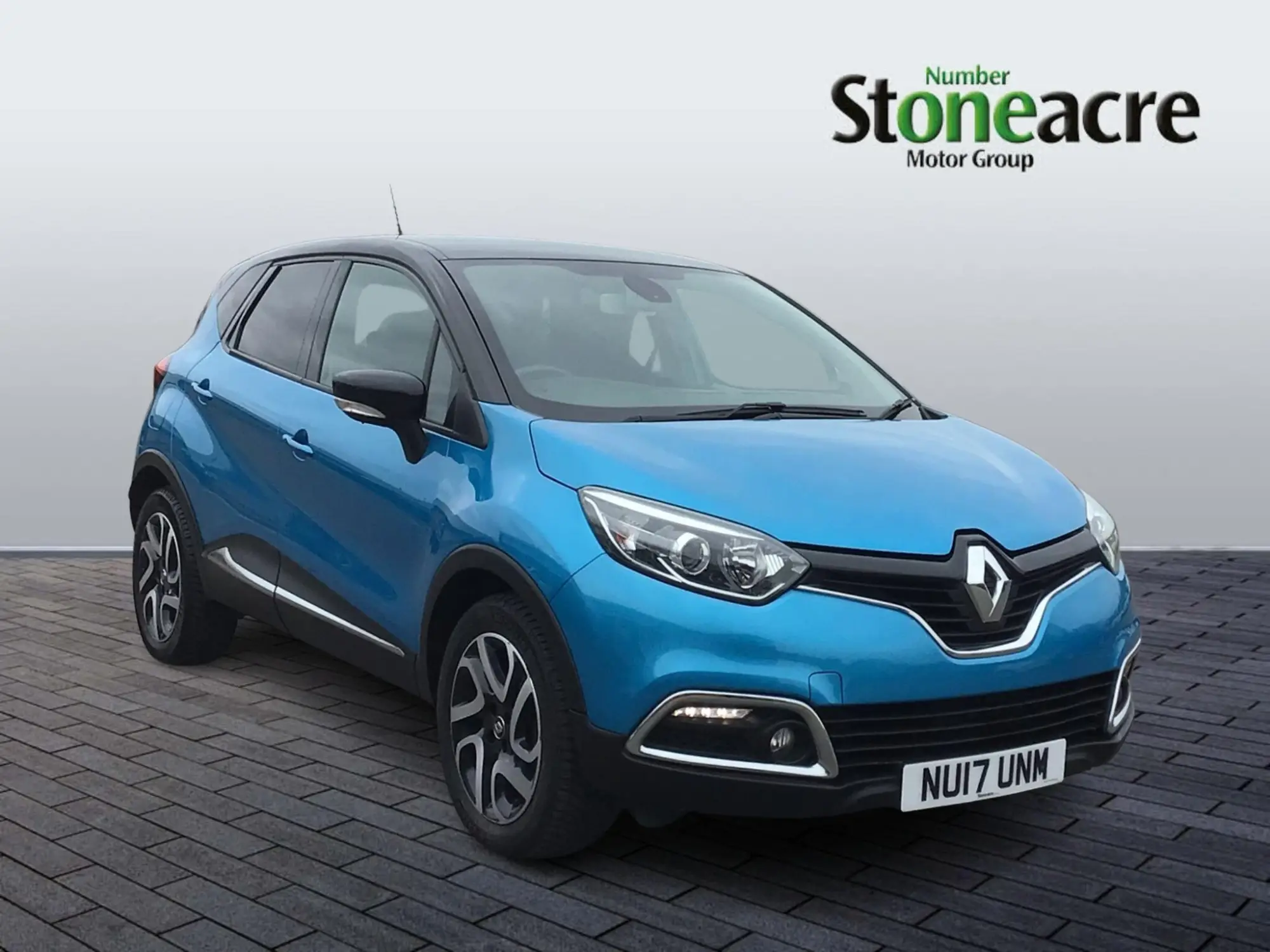 Renault Captur Dynamique S Nav dCi 90 NU17UNM Image 1