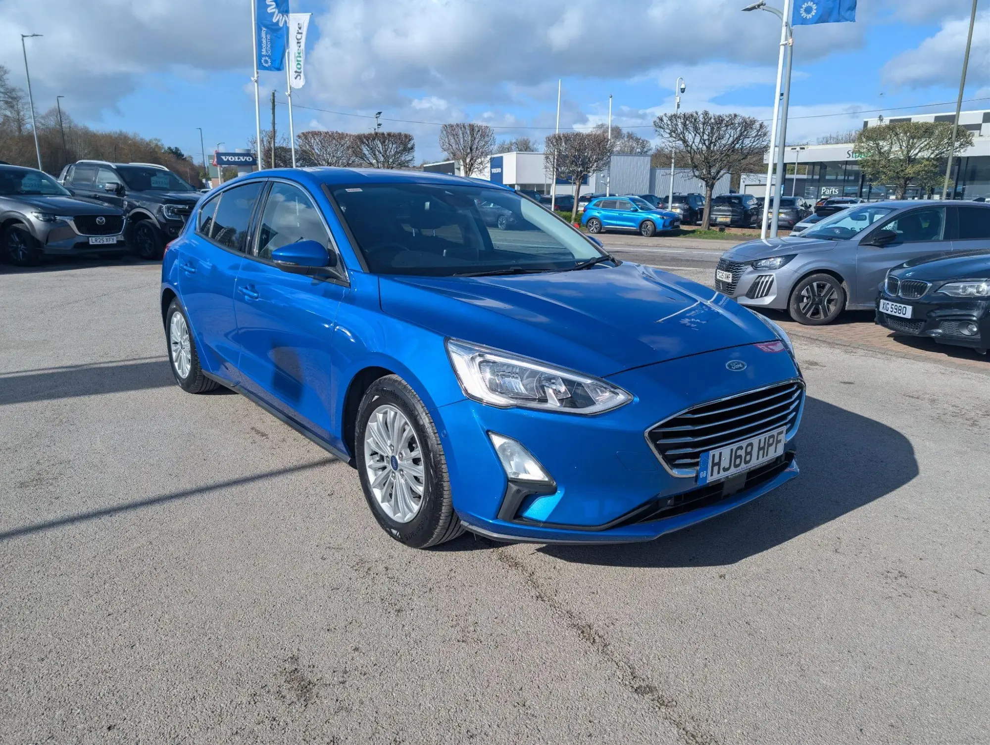 Ford Focus 1.0 EcoBoost 125 Titanium 5dr HJ68HPF Image 1