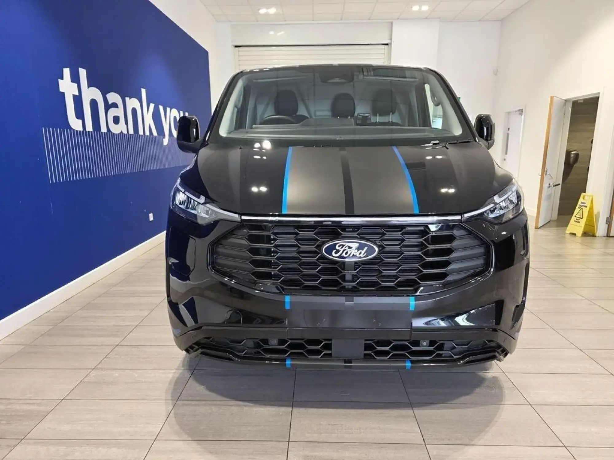 Ford Transit Custom Image 3