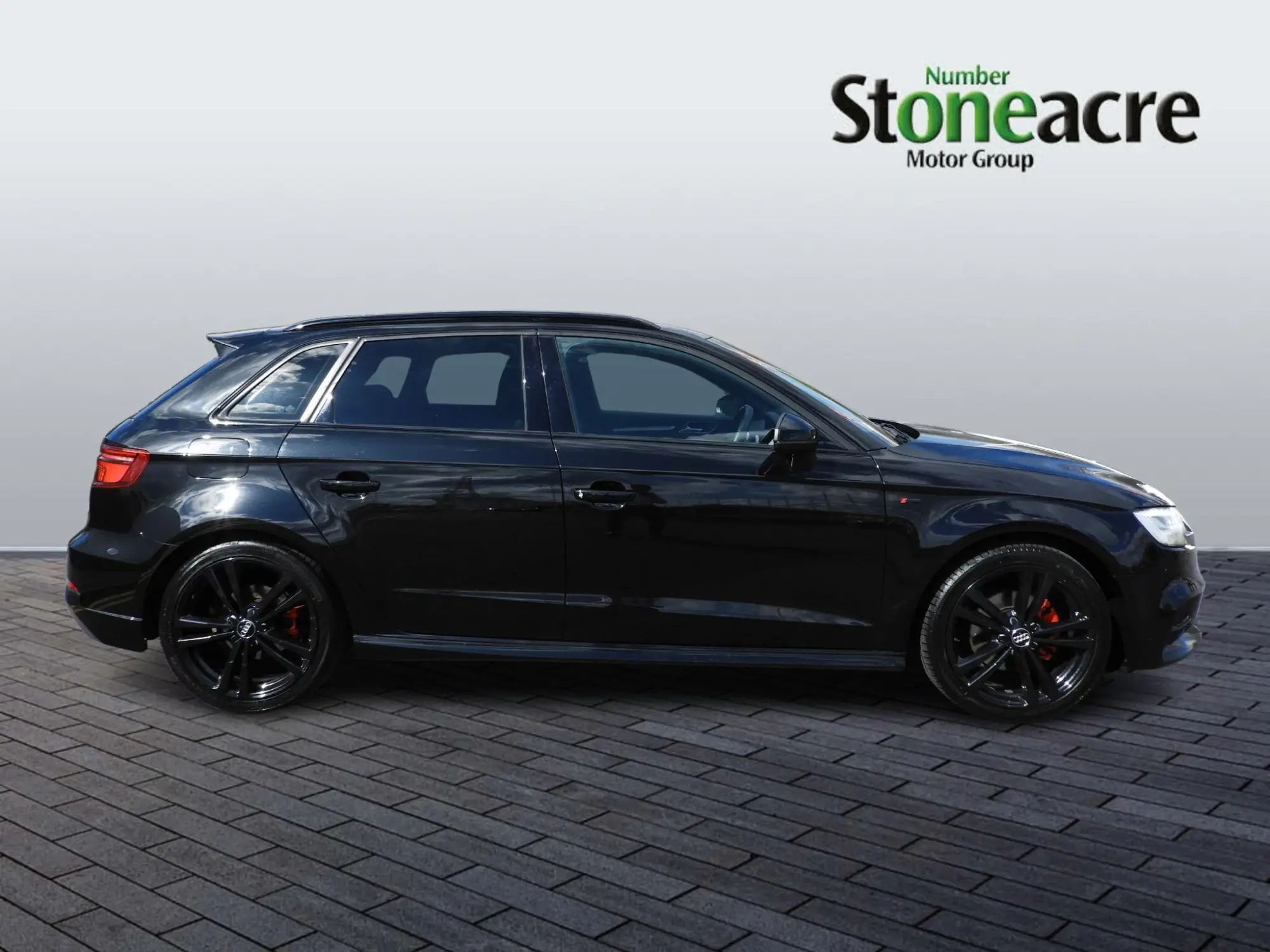 Audi A3 35 TFSI S Line 5dr KJ19WVB Image 2