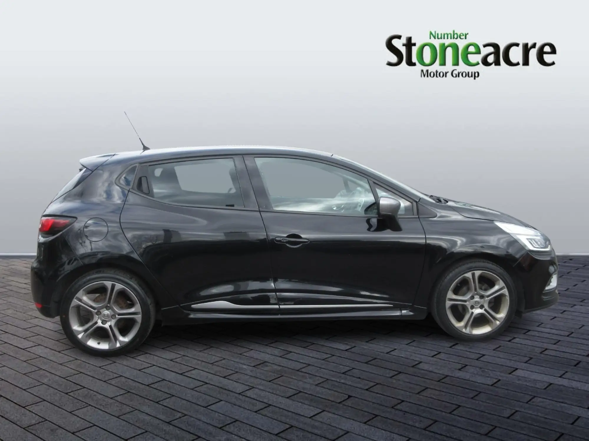 Renault Clio GT Line TCe 90 MY18 HT19CKV Image 2
