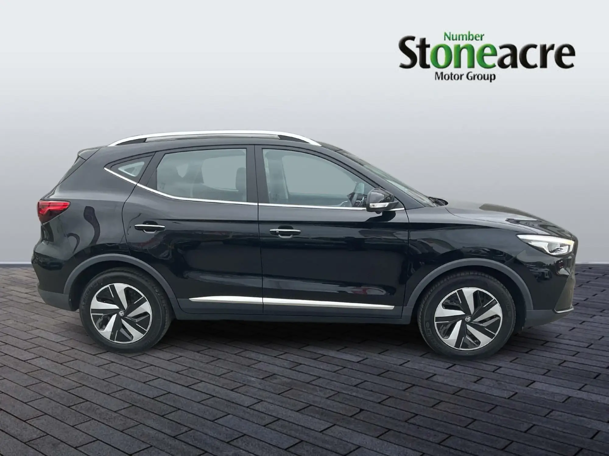 MG ZS EV 51.1kWh Trophy Auto 5dr LO72EHT Image 2