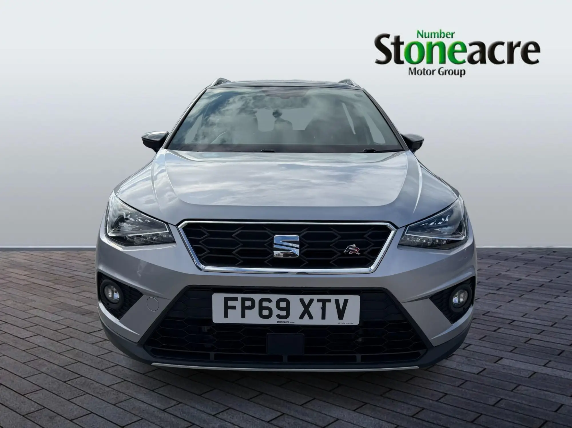 SEAT Arona 1.0 TSI 115 FR [EZ] 5dr FP69XTV Image 2