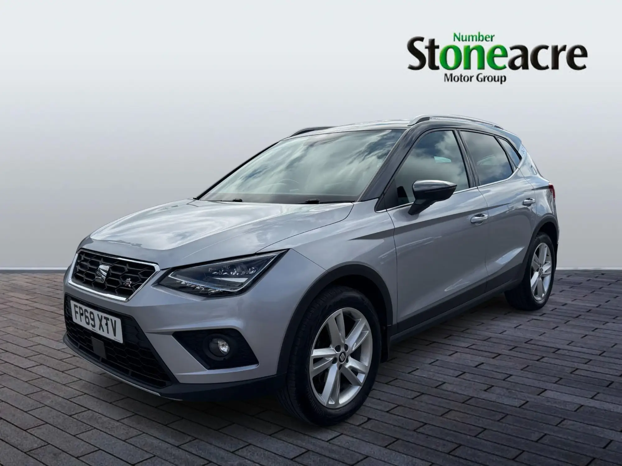 SEAT Arona 1.0 TSI 115 FR [EZ] 5dr FP69XTV Image 3