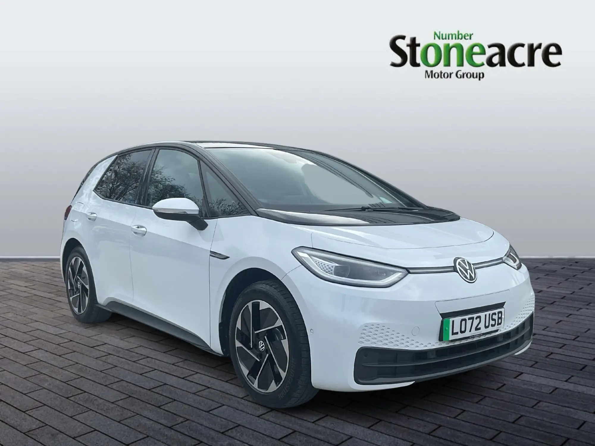 Volkswagen ID.3 Pro 58kWh Family Auto 5dr LO72USB Image 1