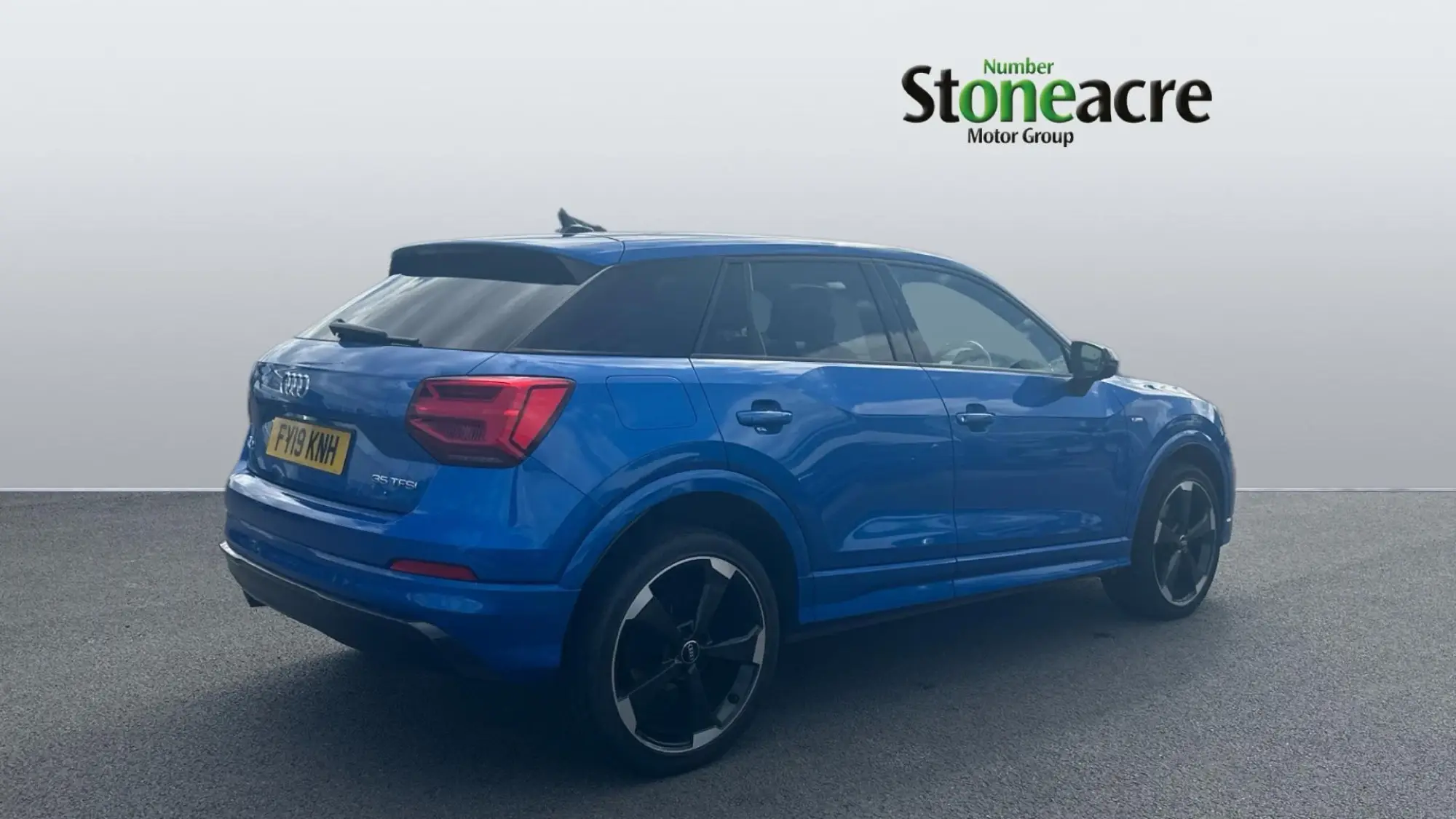 Audi Q2 1.5 TFSI CoD 35 Black Edition S Tronic Euro 6 (s/s) 5dr FY19KNH Image 3