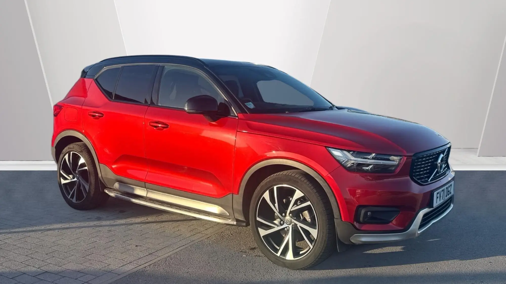 Volvo XC40 Image 1