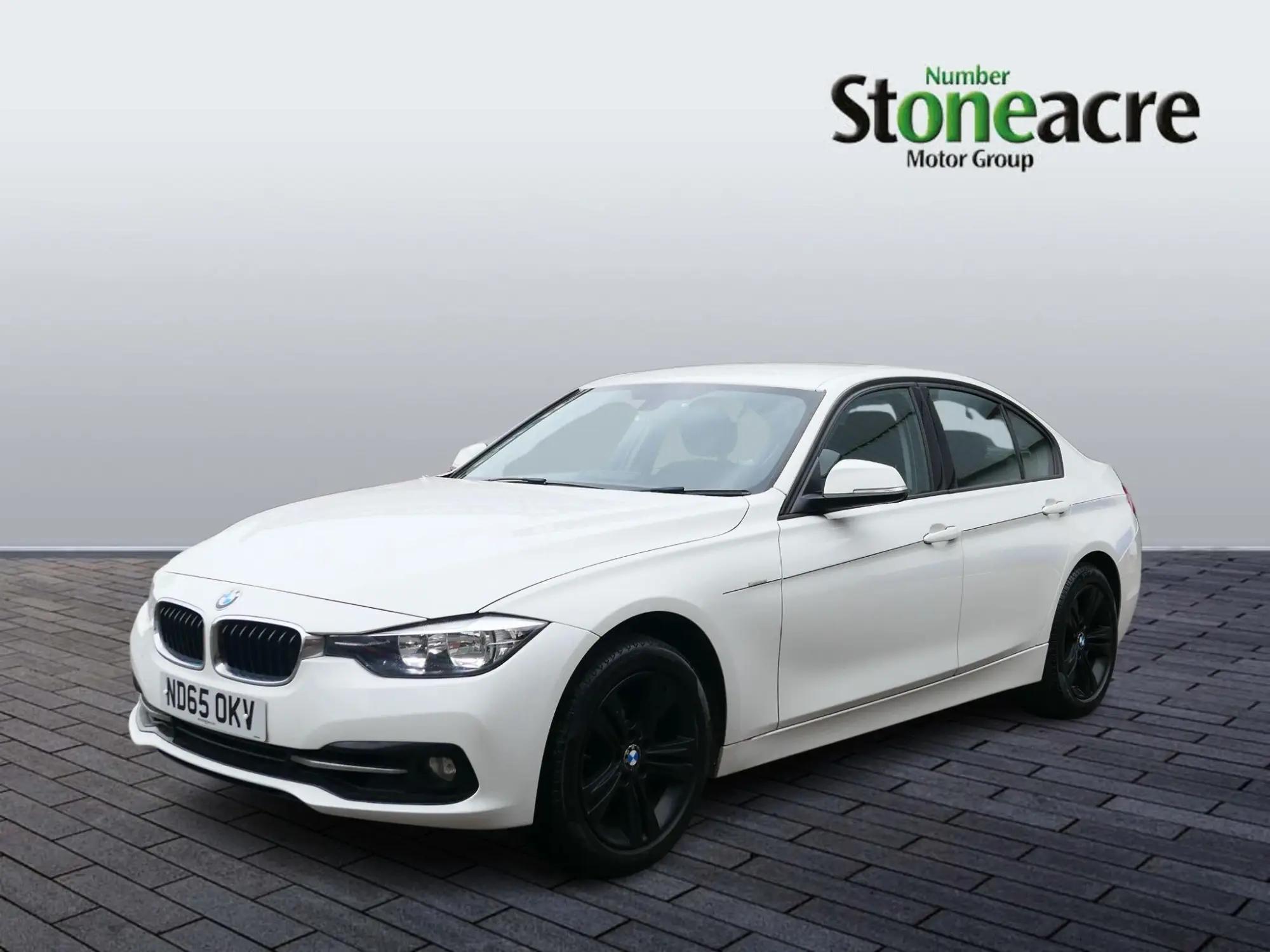 BMW 3 Series 2.0 320i Sport Euro 6 (s/s) 4dr ND65OKV Image 3