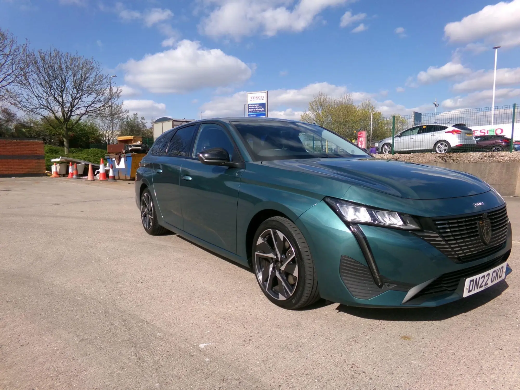 Peugeot 308 SW 1.5 BlueHDi Active Premium EAT Euro 6 (s/s) 5dr DN22GKO Image 1