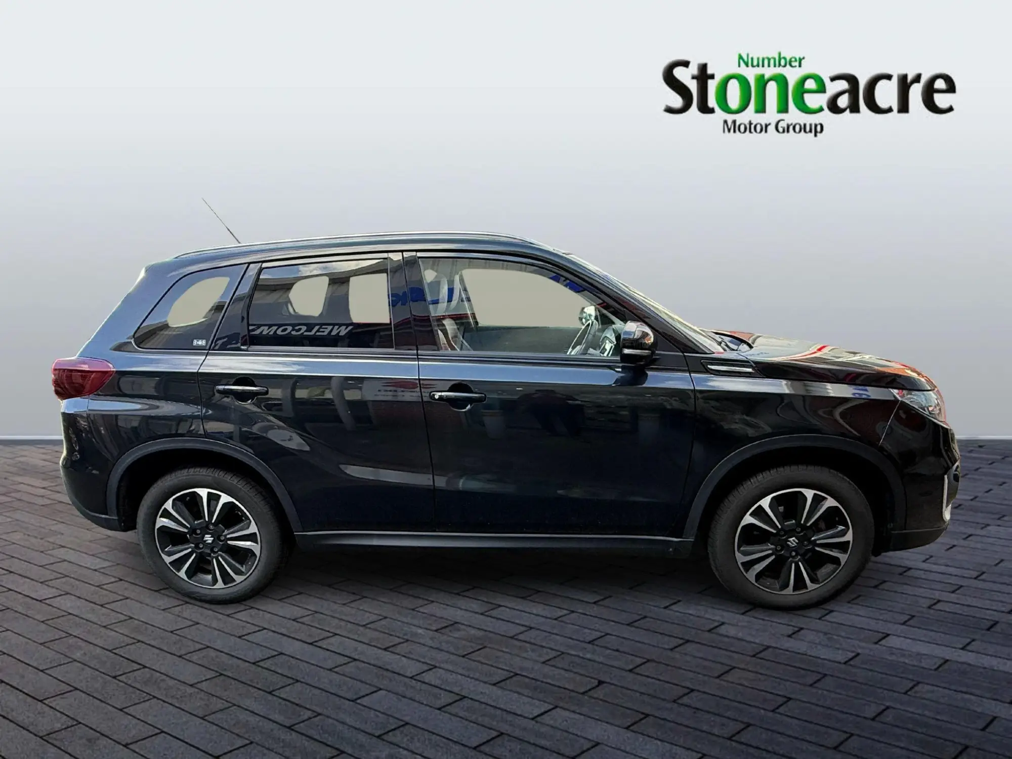 Suzuki Vitara Image 2