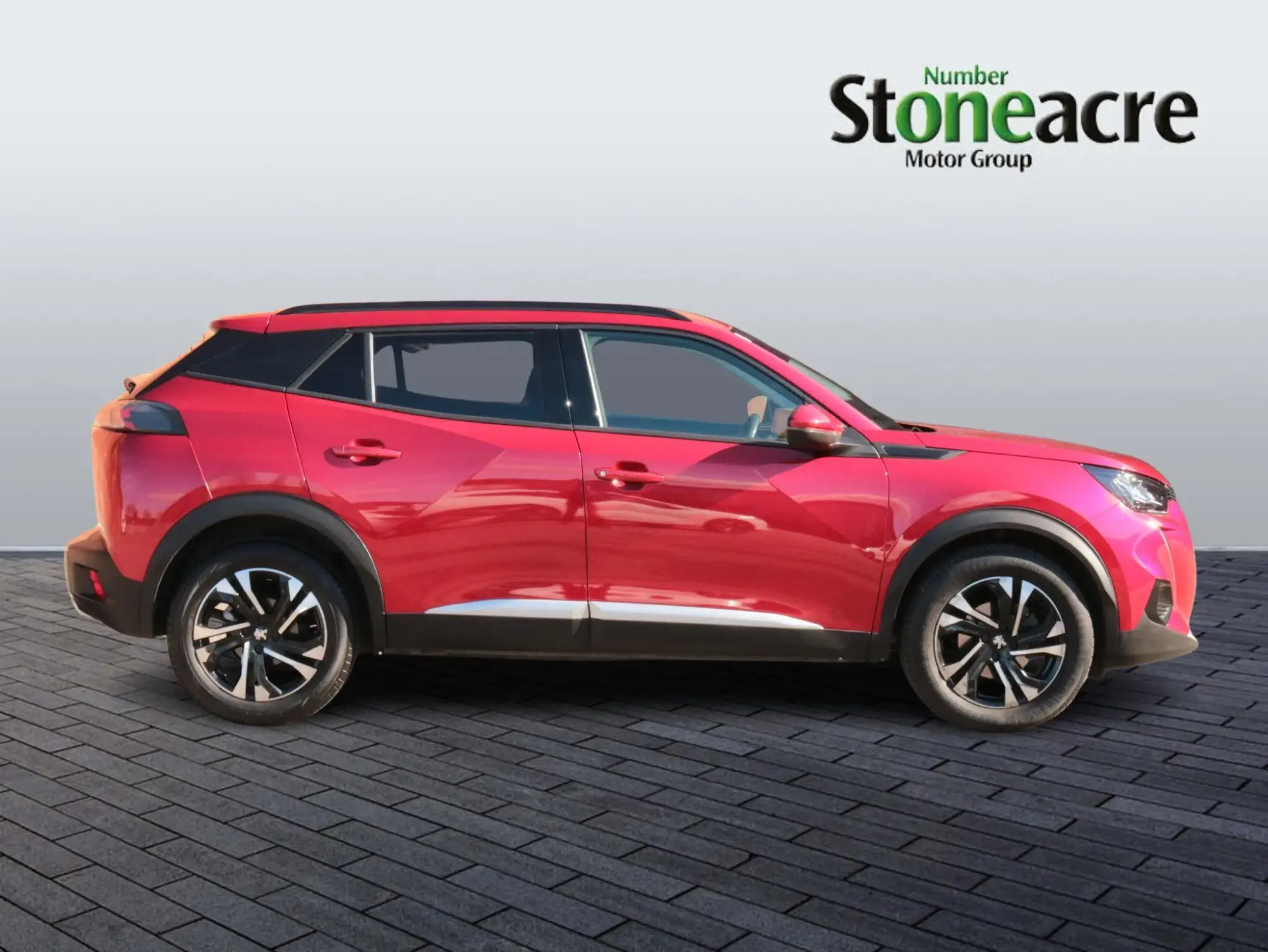 Peugeot 2008 1.2 PureTech Allure Premium SUV 5dr Petrol EAT Euro 6 (s/s) (130 ps) MT21OLR Image 2